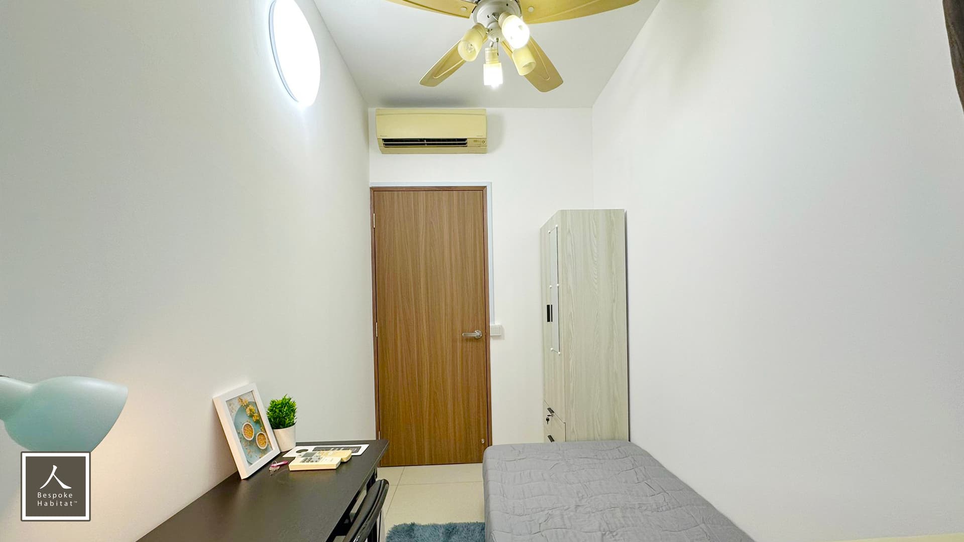 Ensuite at Caspian in D22, Singapore - Photo 2