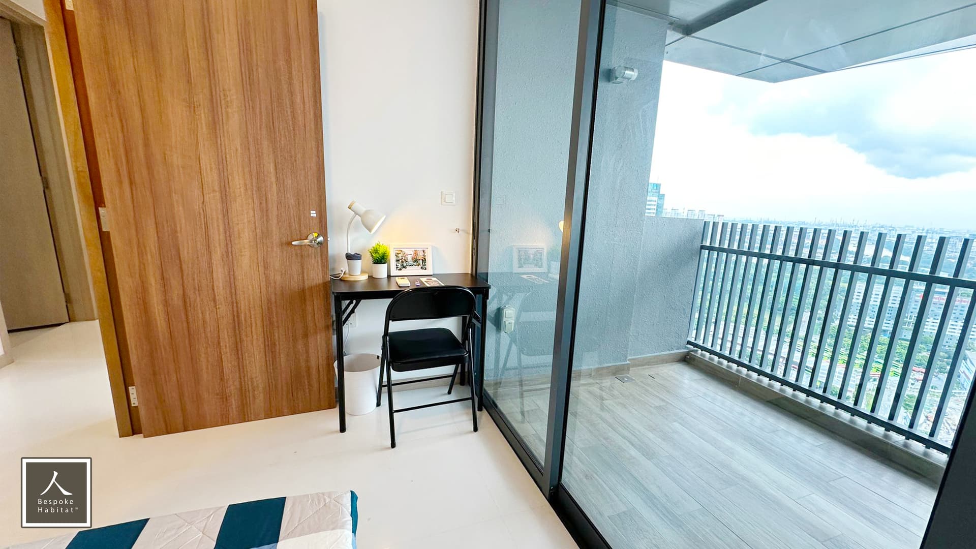 Ensuite at J Gateway in D22, Singapore