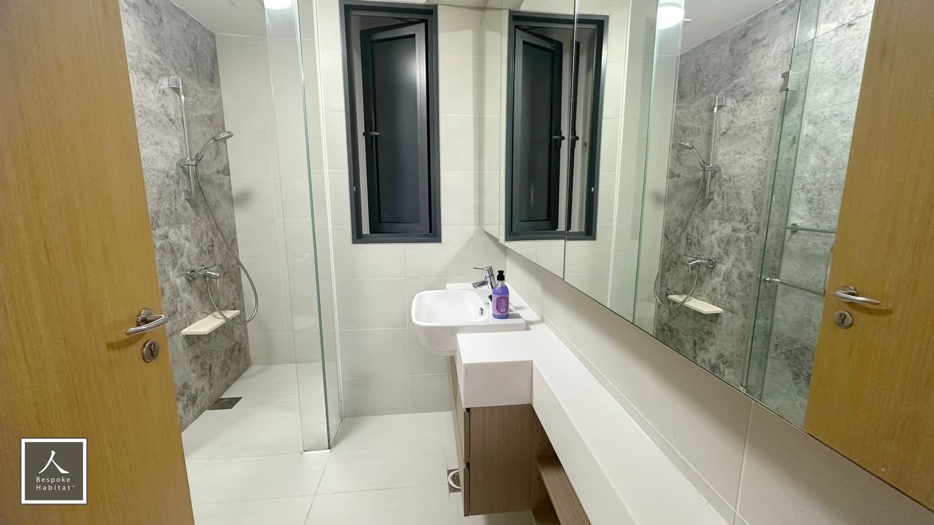 Master at Lakefront Residences in D22, Singapore - Photo 3