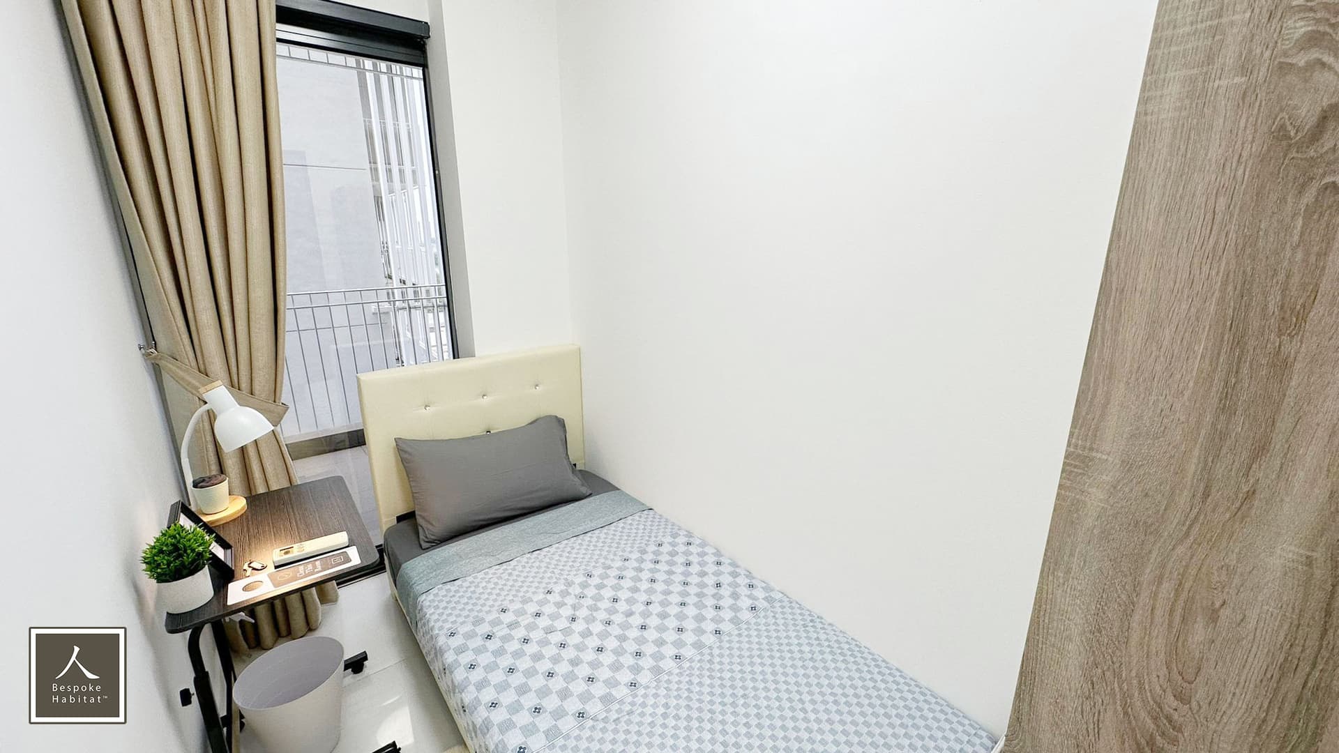 CR2 #13-31 at Lakefront Residences