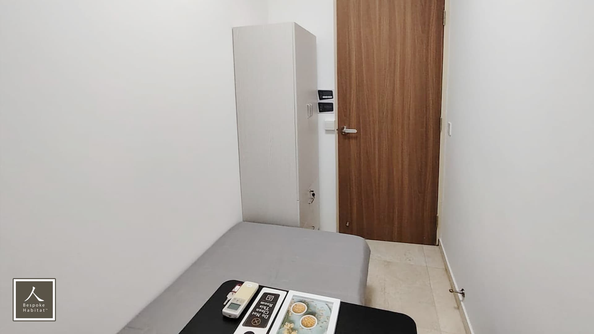 Ensuite at Lakefront Residences in D22, Singapore - Photo 2