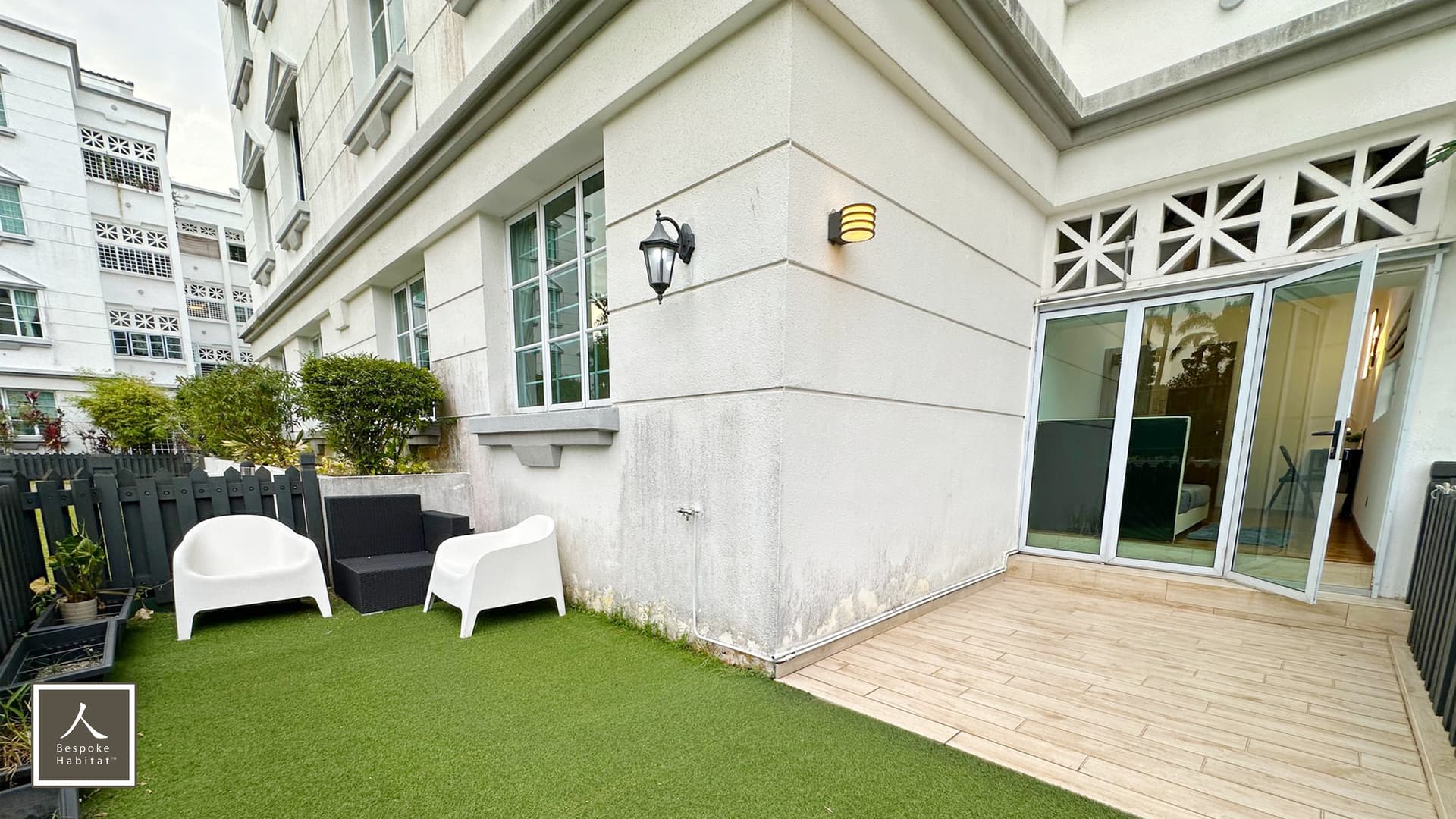 Ensuite at Villa De West in D05, Singapore - Photo 3