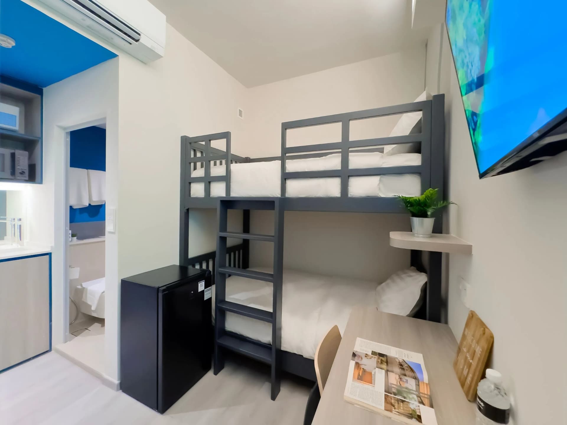 Standard Duo Studio at Coliwoo Hotel Pasir Panjang