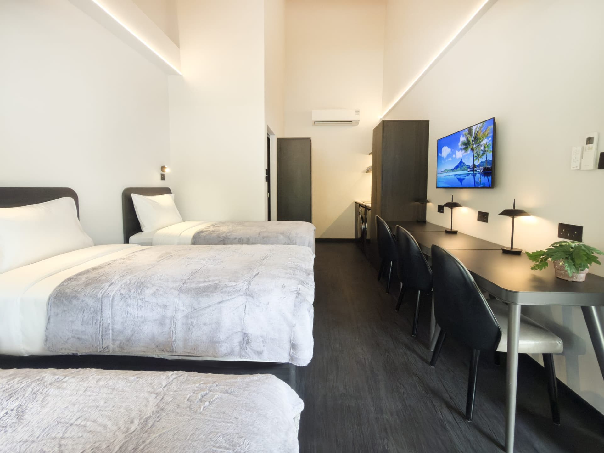 Eastin Studio at Coliwoo Resort Changi