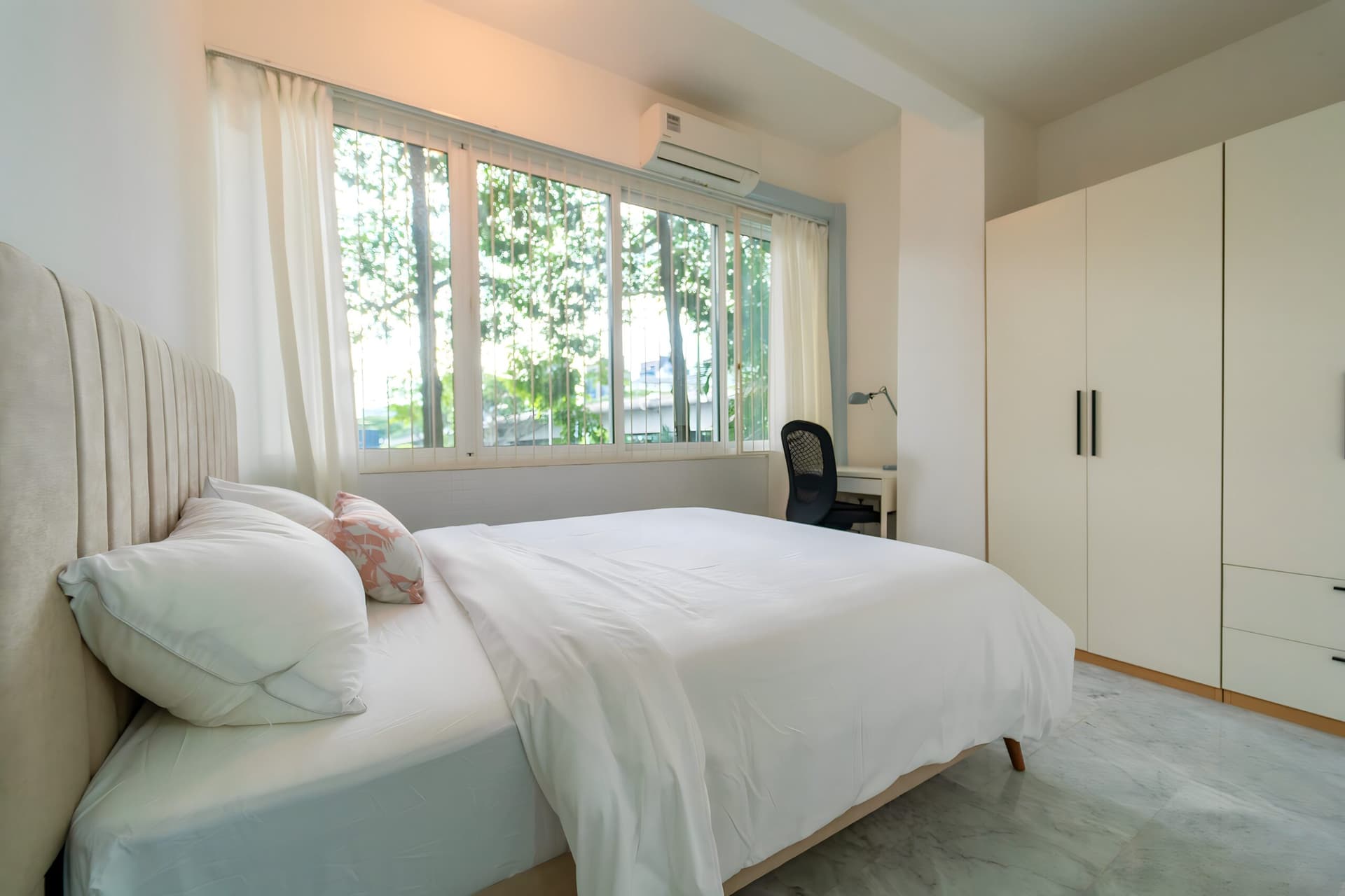 Common at 3 Holland Park in D10, Singapore - Photo 2