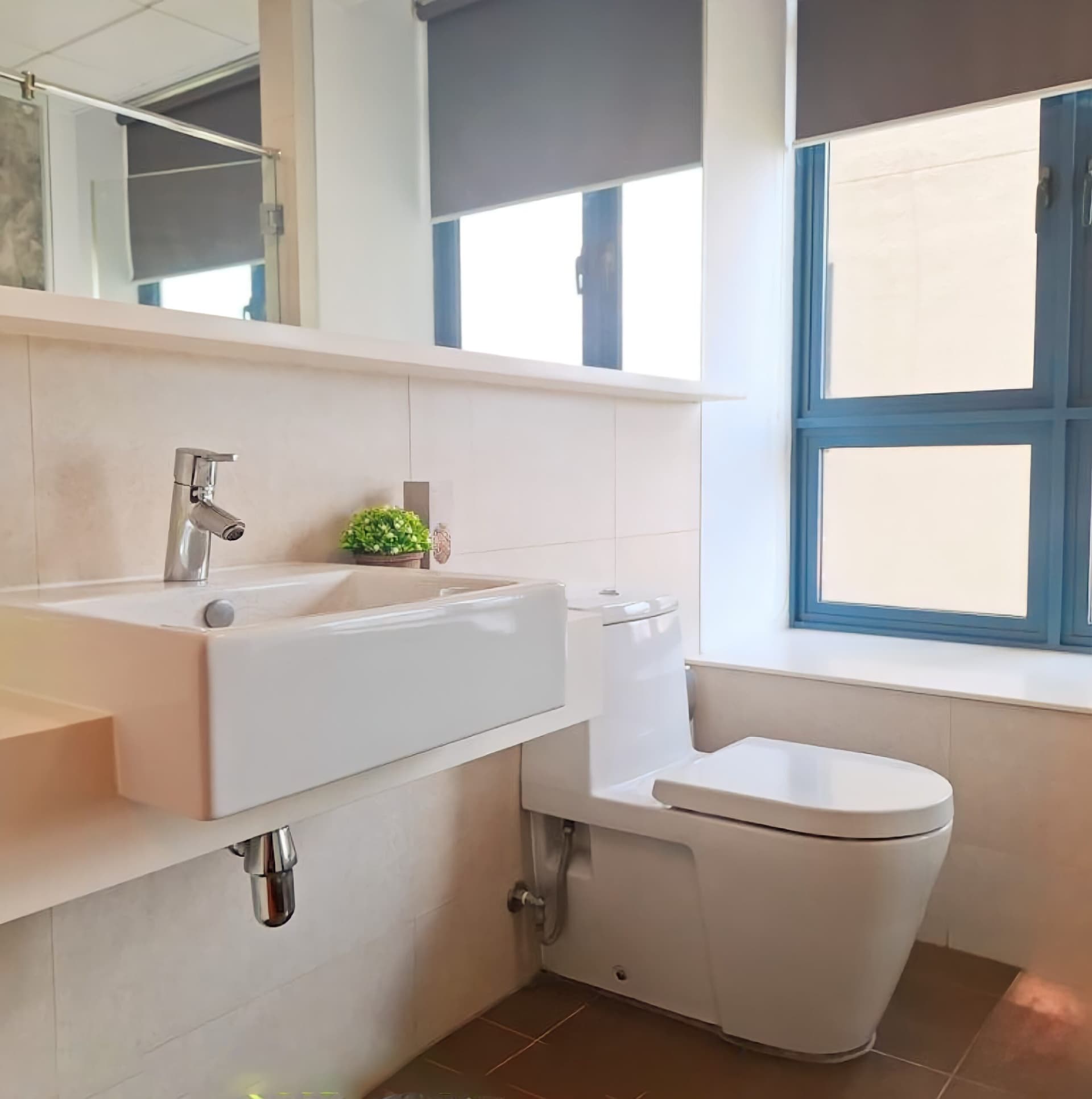 Ensuite at City Square Residences in D08, Singapore - Photo 4