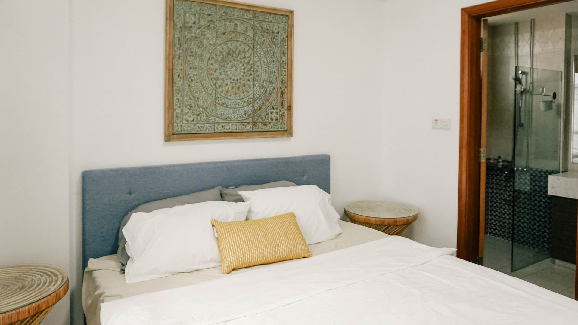 Ensuite at Claremont in D09, Singapore - Photo 5