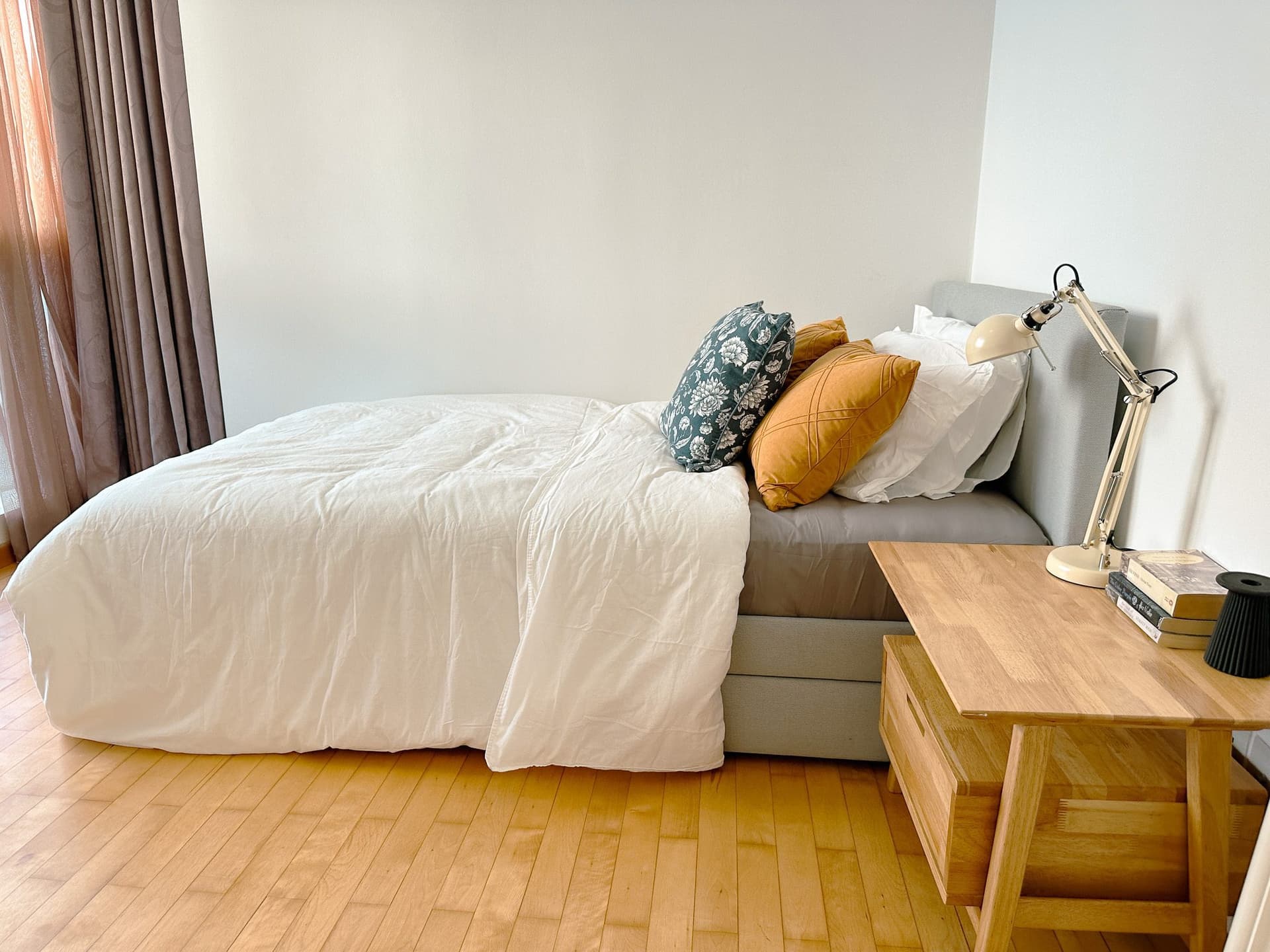 Mandale Heights Penthouse - Master Suite at Mandale Heights Penthouse