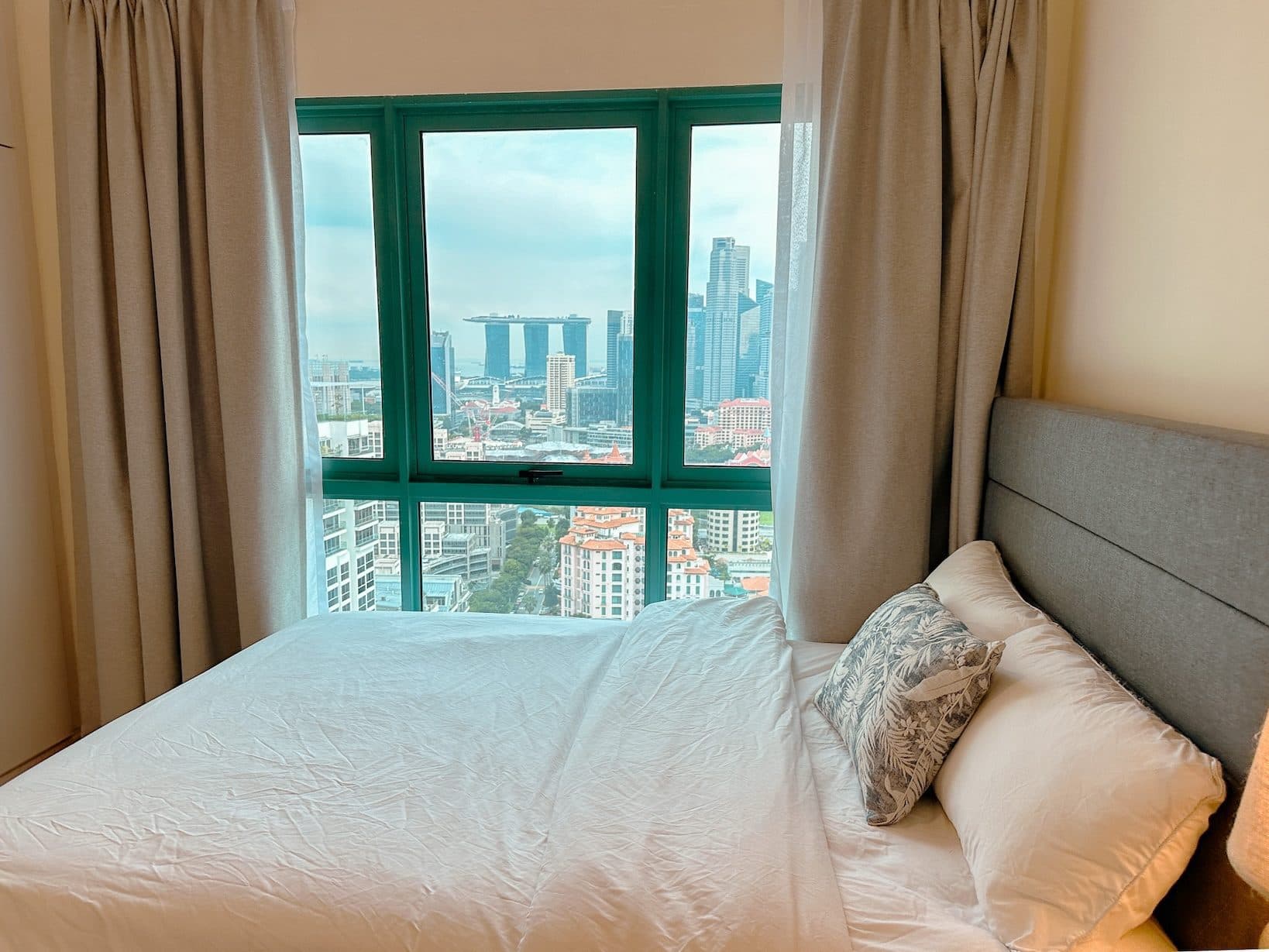 Master at Oleanas Residence in D09, Singapore - Photo 2