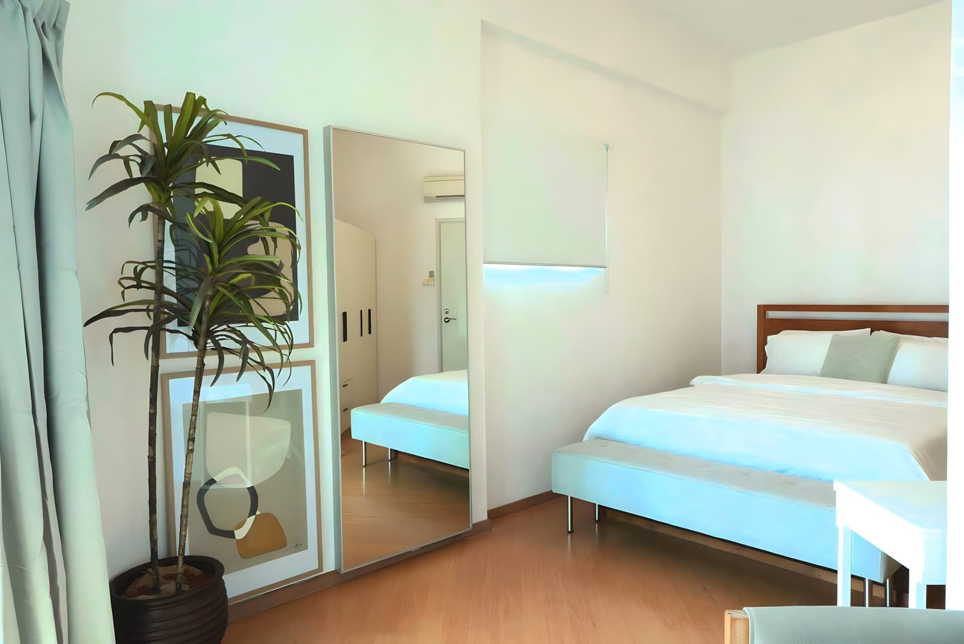 Ensuite at Oleanas Residence in D09, Singapore - Photo 3