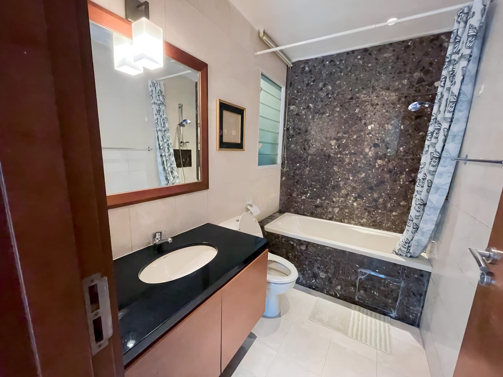 Ensuite at The Astons in D10, Singapore - Photo 5