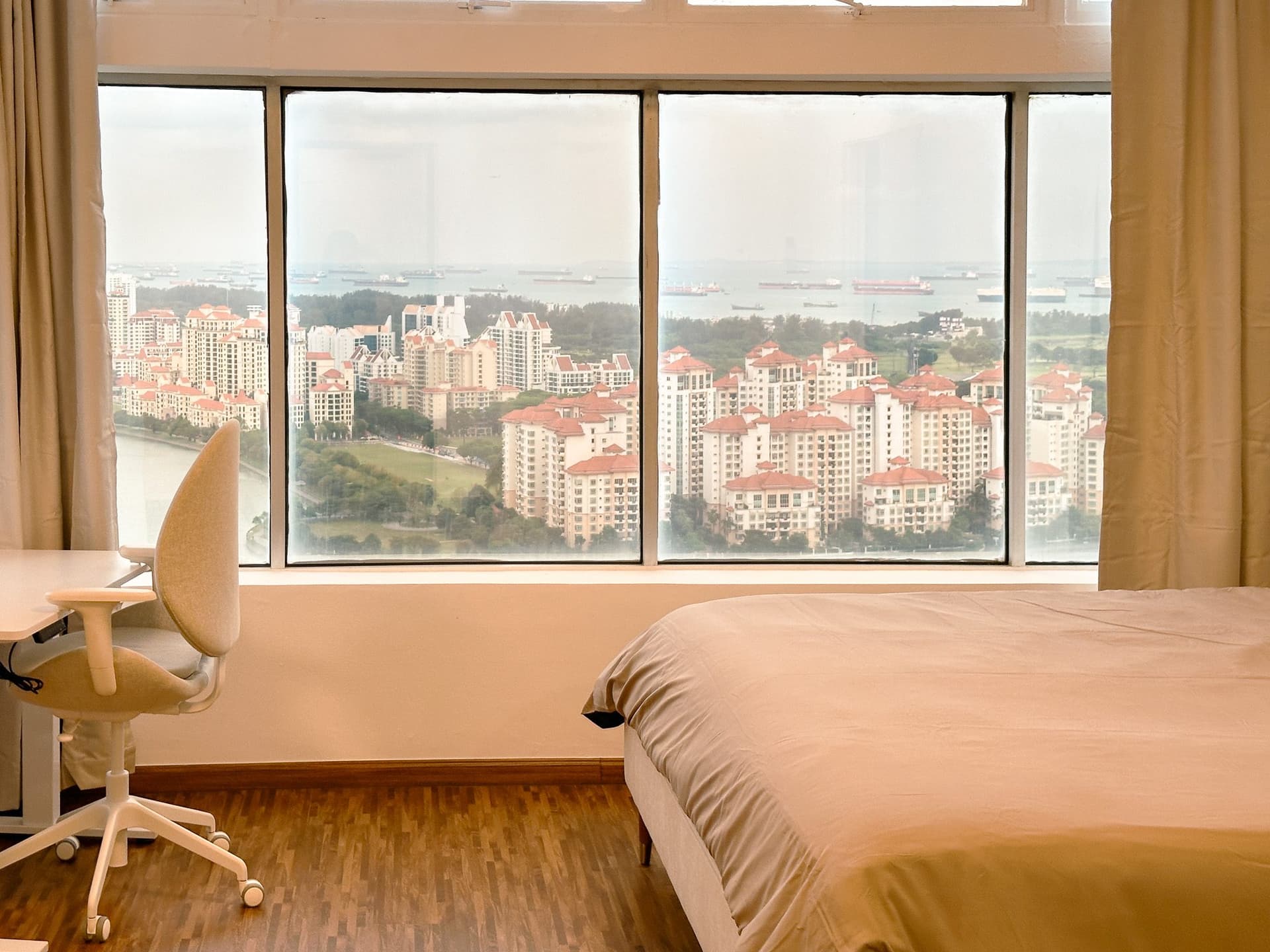 The Plaza - Grand Skyline - Executive Suite at The Plaza