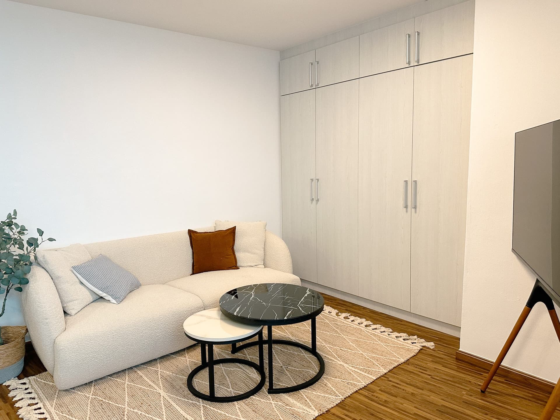 Ensuite at The Plaza in D07, Singapore - Photo 2