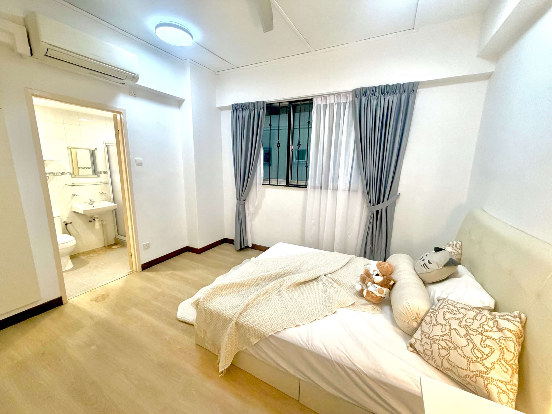 Master at Cavenagh House in D09, Singapore - Photo 3