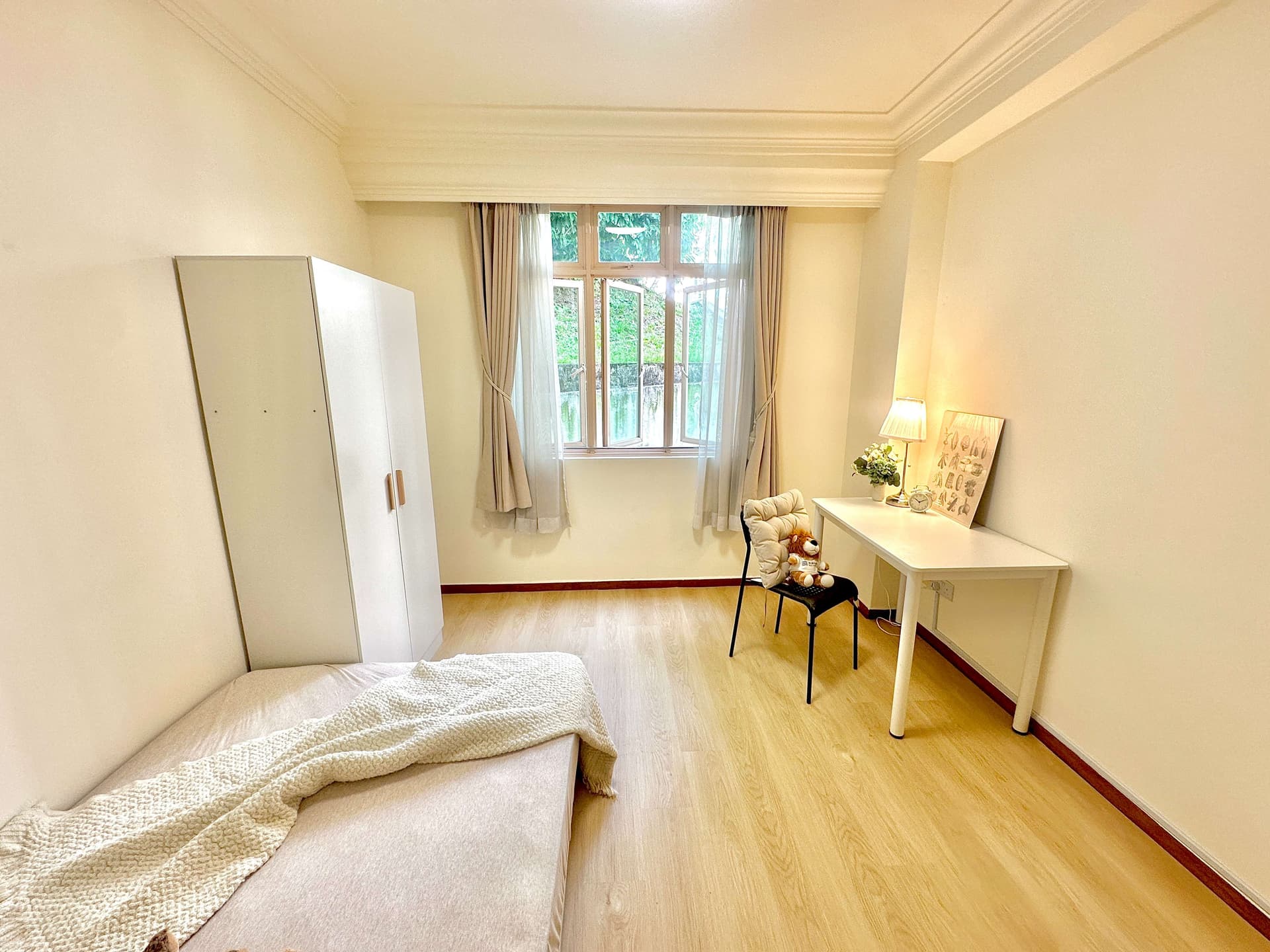 Ensuite at Le Hill Condominium in D05, Singapore - Photo 4