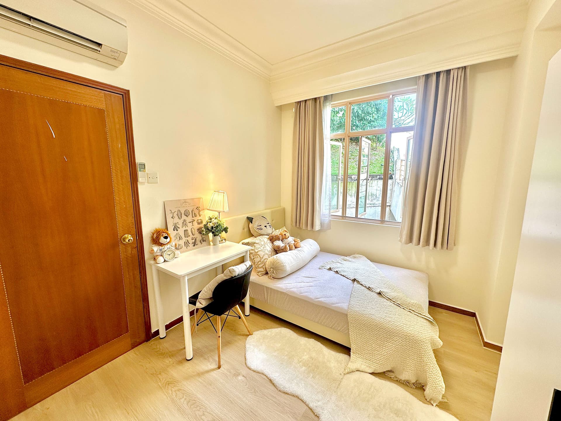 Ensuite at Le Hill Condominium in D05, Singapore - Photo 3