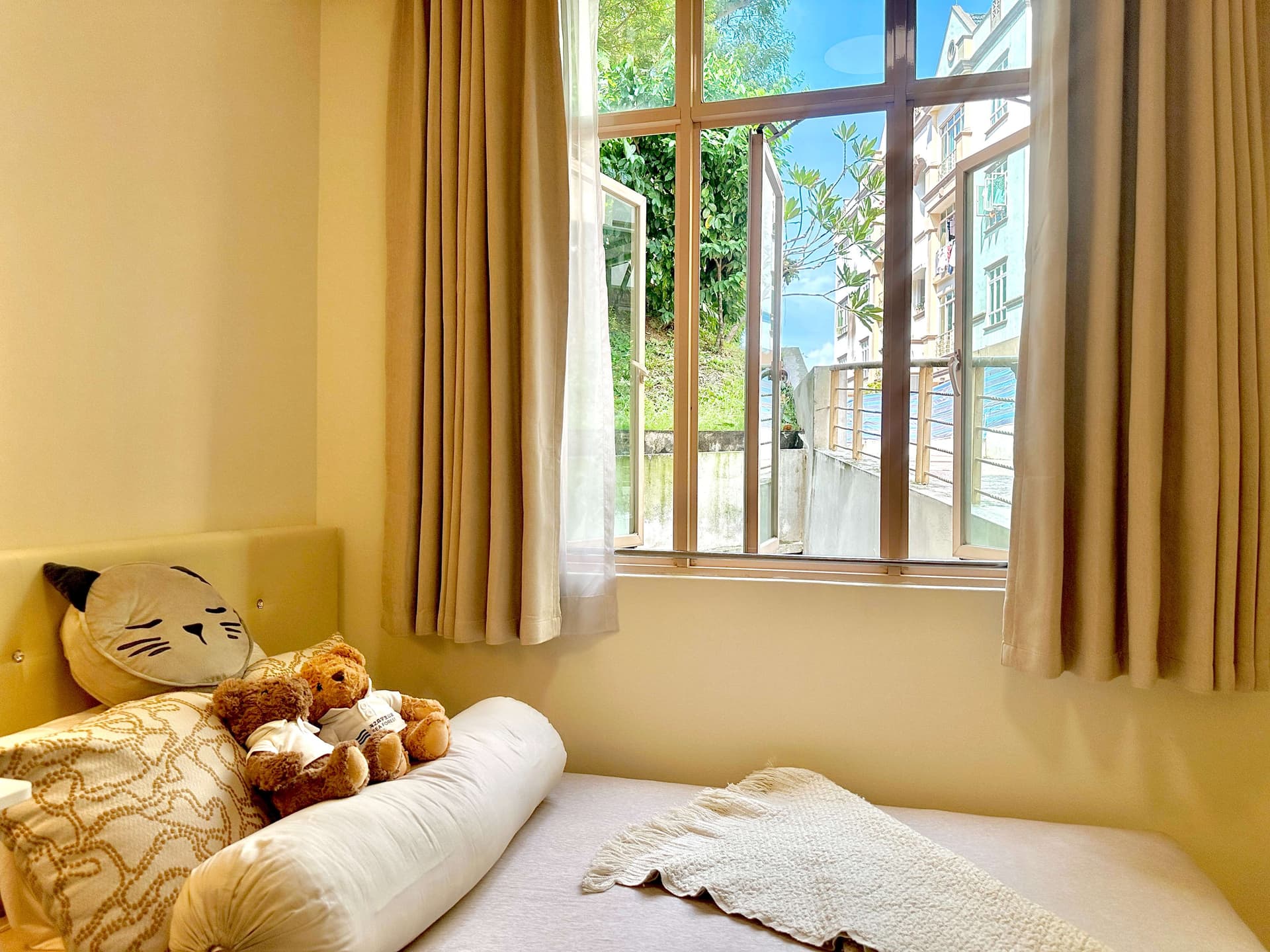 Ensuite at Le Hill Condominium in D05, Singapore - Photo 5