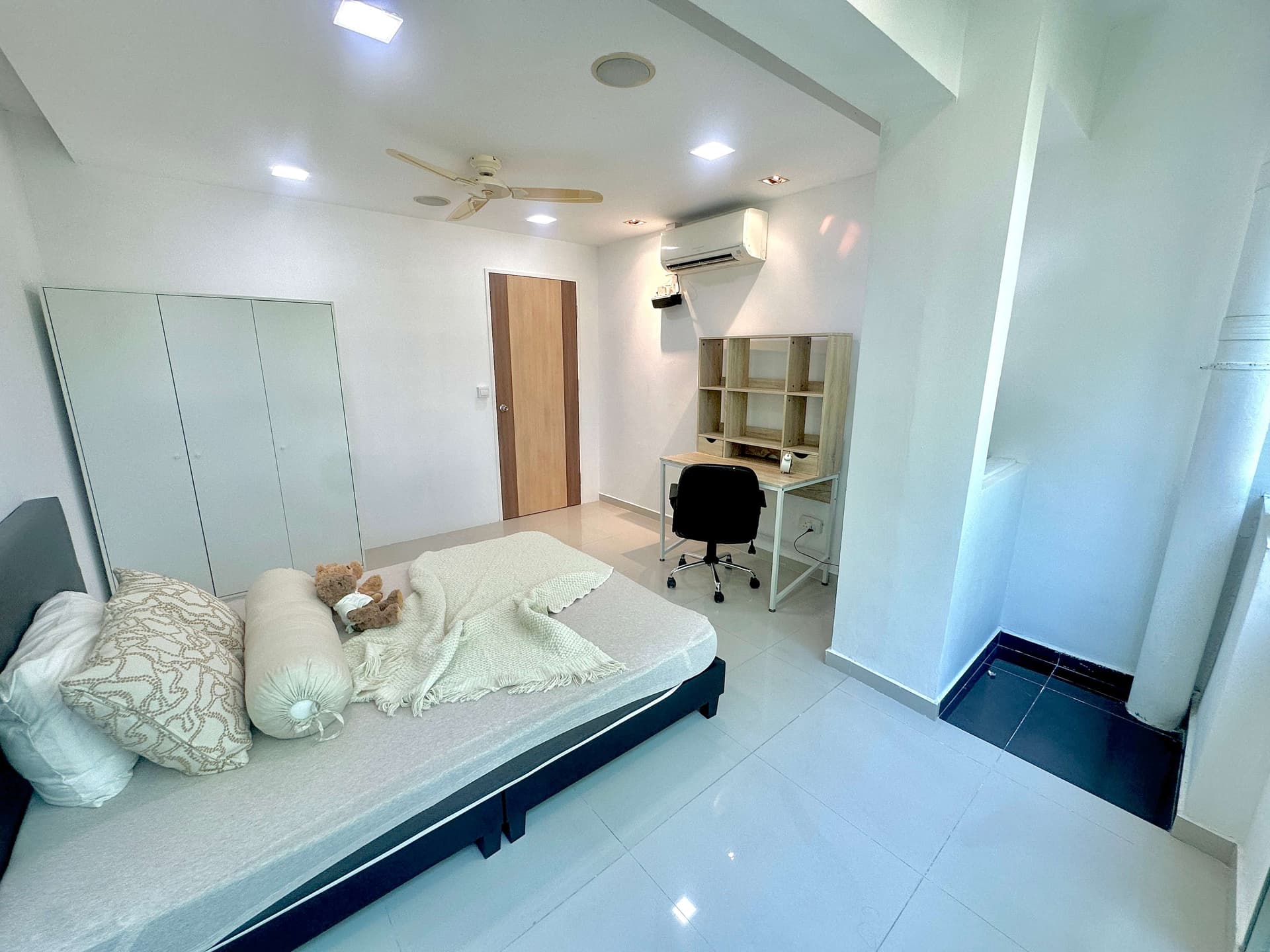 Common at West Bay Condominium in D05, Singapore - Photo 4