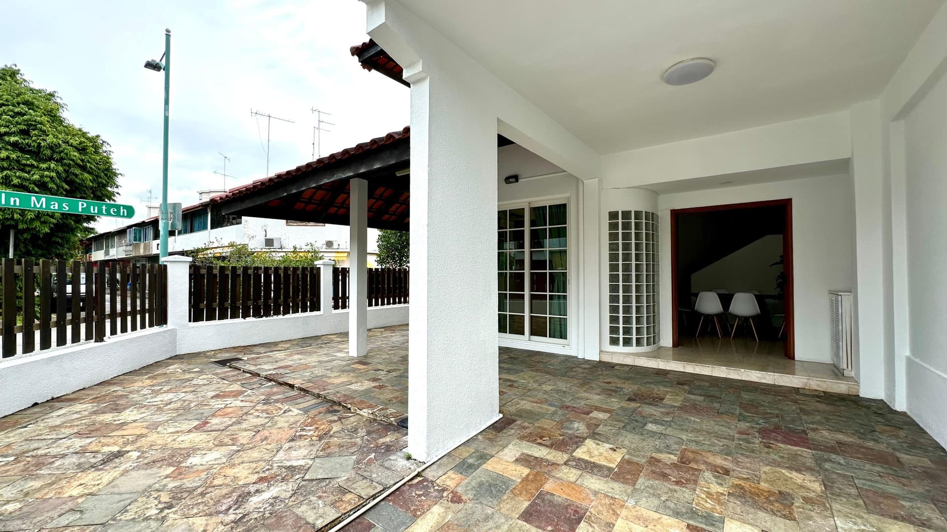 1 TAMAN MAS MERAH in D05, Singapore - Photo 3