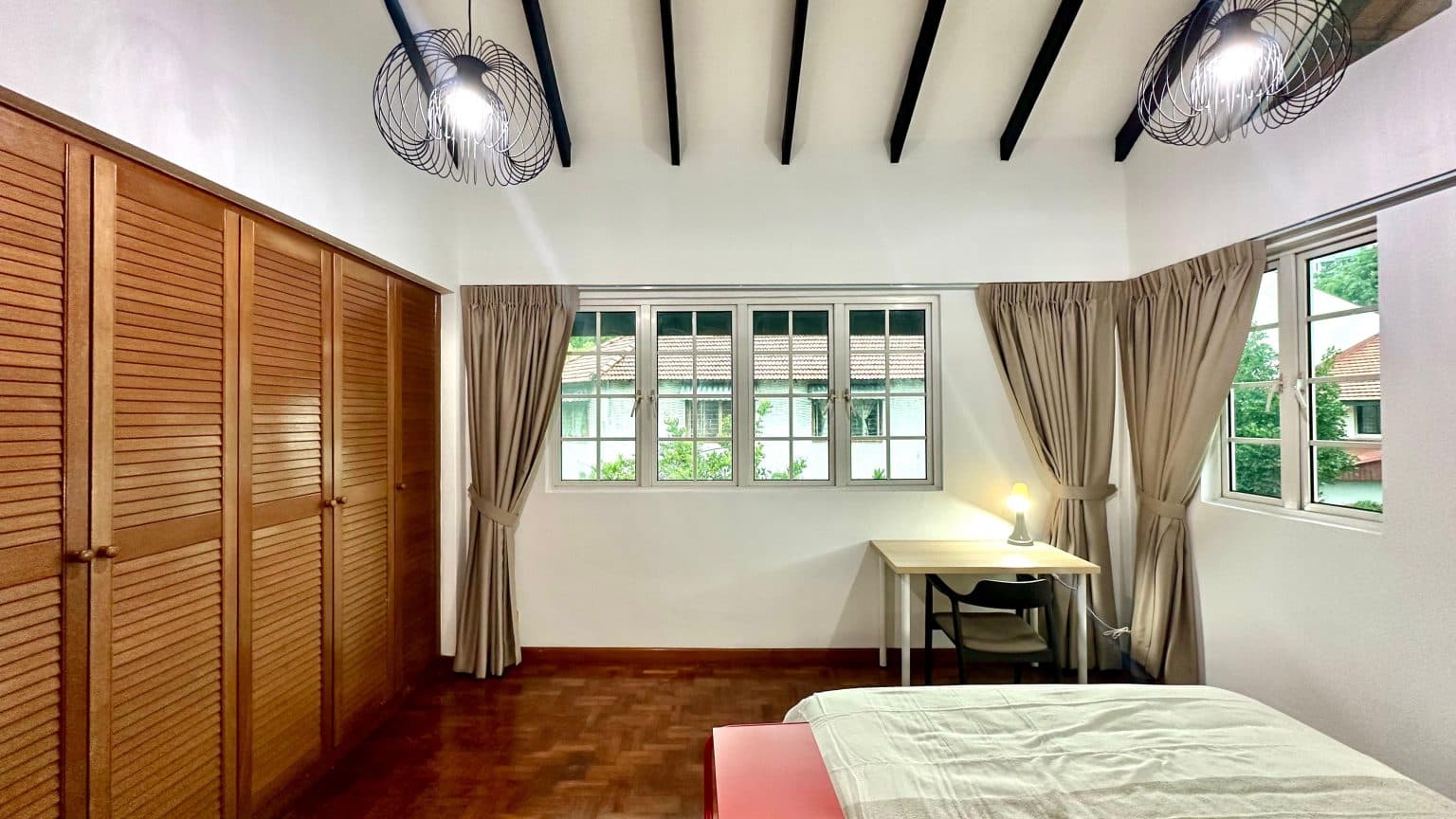 Ensuite at 1 TAMAN MAS MERAH in D05, Singapore - Photo 3