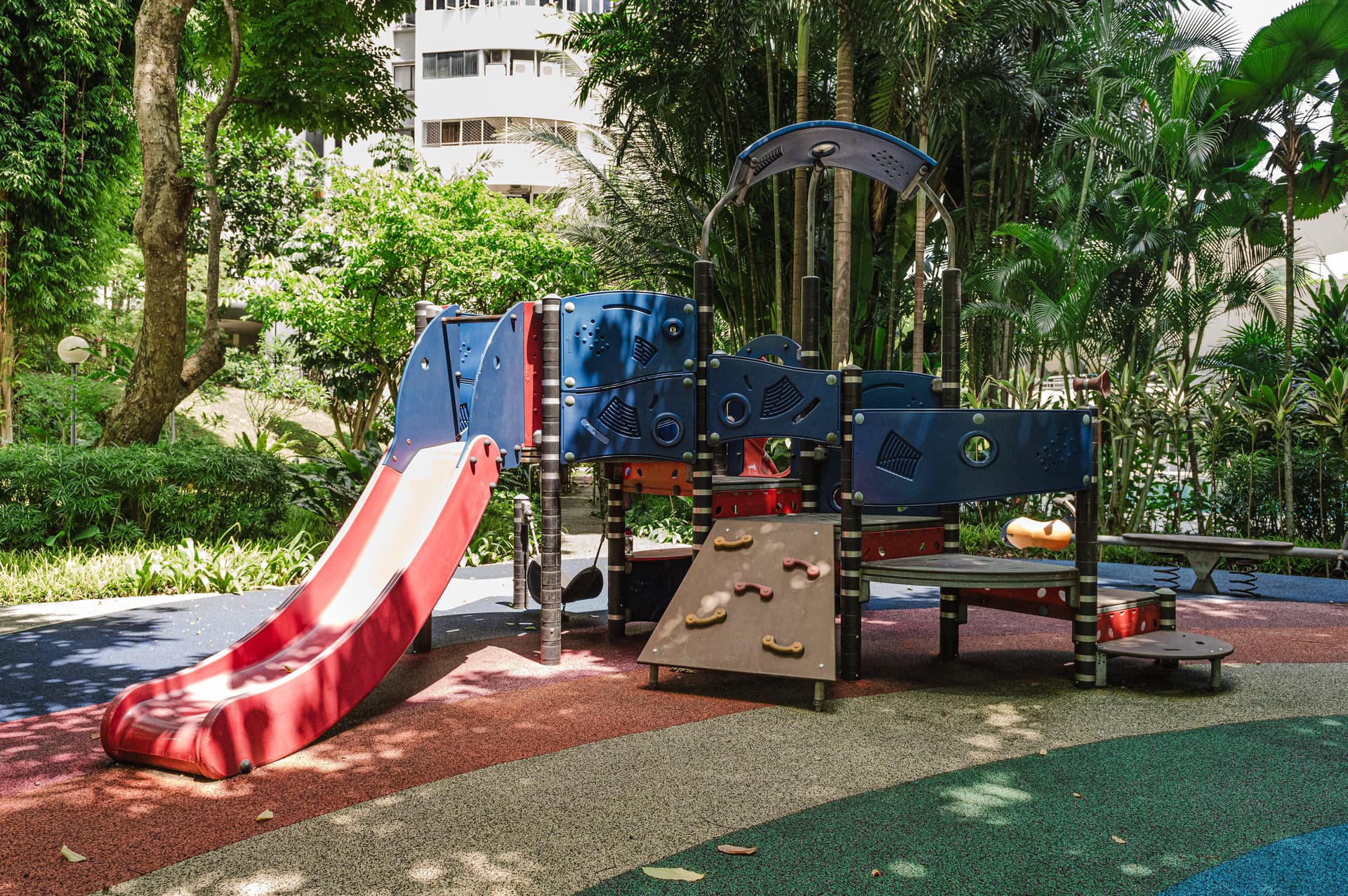 1005 Lower Delta Road in D04, Singapore - Photo 4