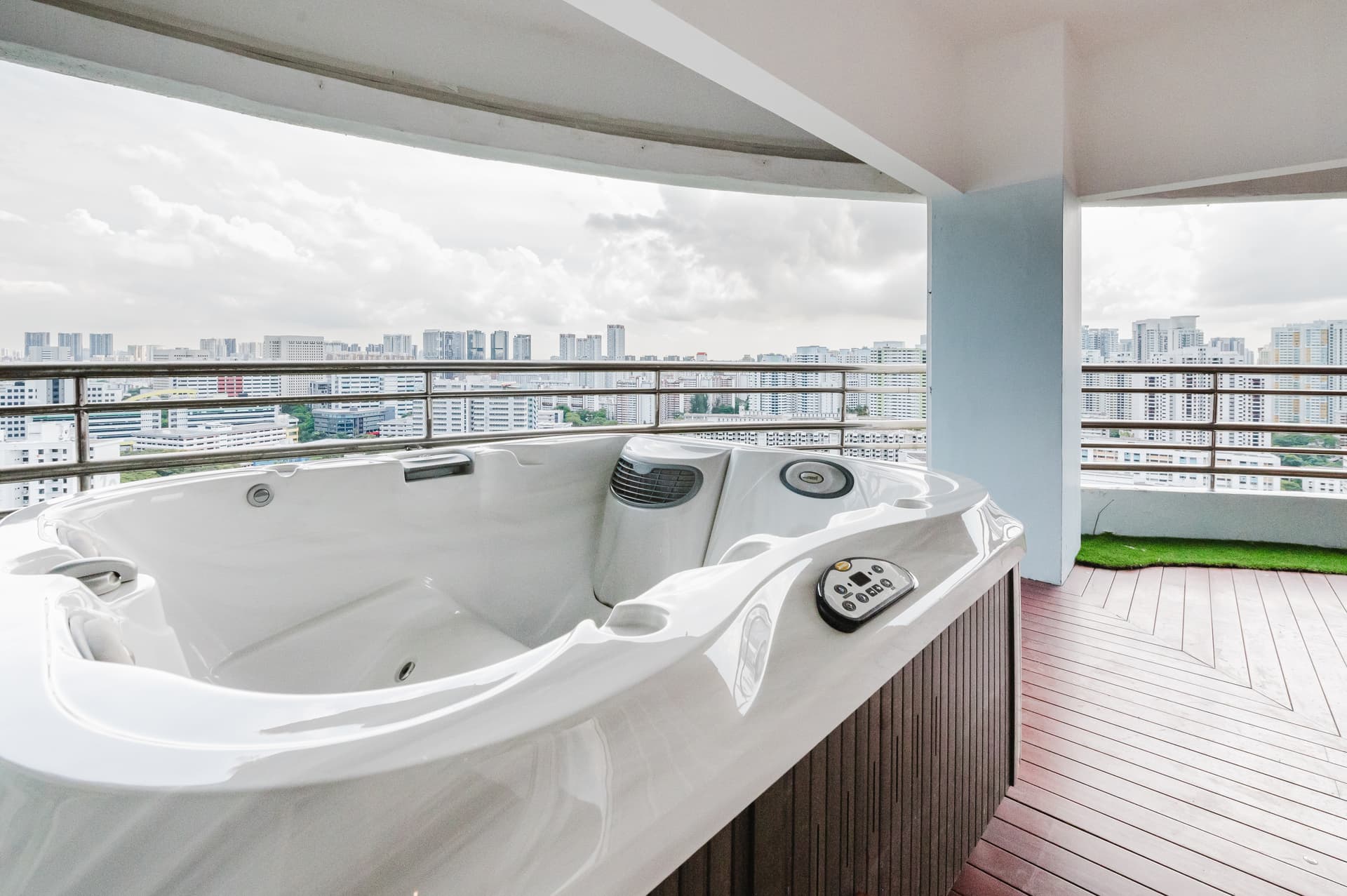 Ensuite at 1005 Lower Delta Road in D04, Singapore - Photo 5