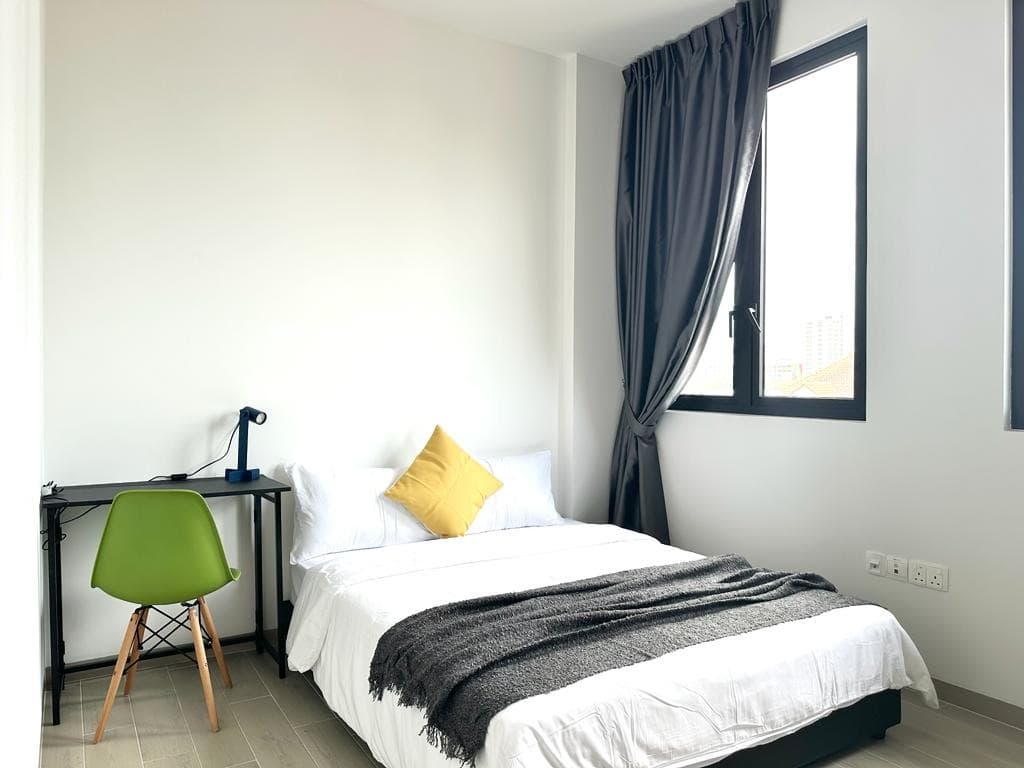 Ensuite at 11 MATTAR in D14, Singapore - Photo 2