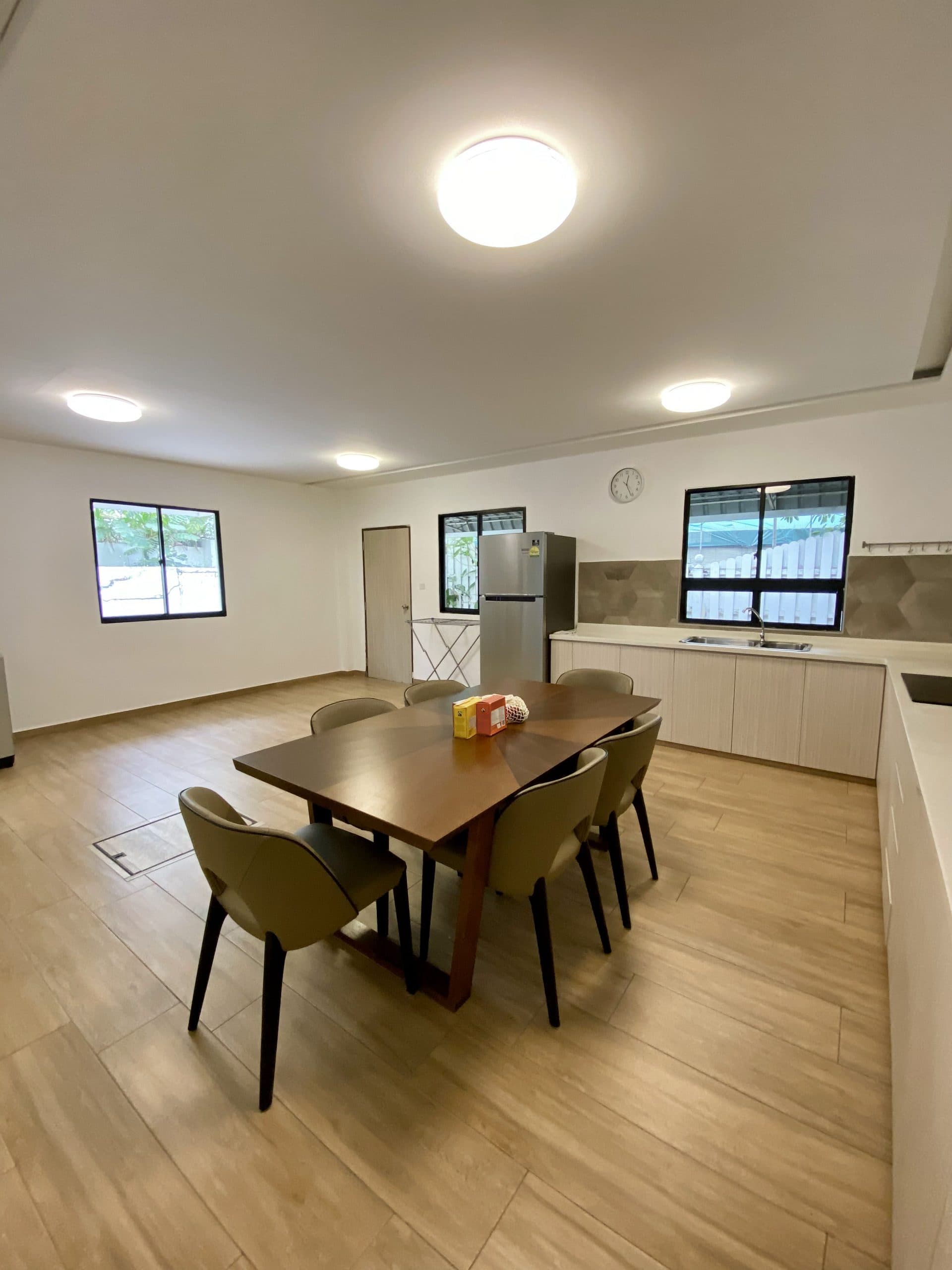 11A MARIA AVENUE in D15, Singapore - Photo 2
