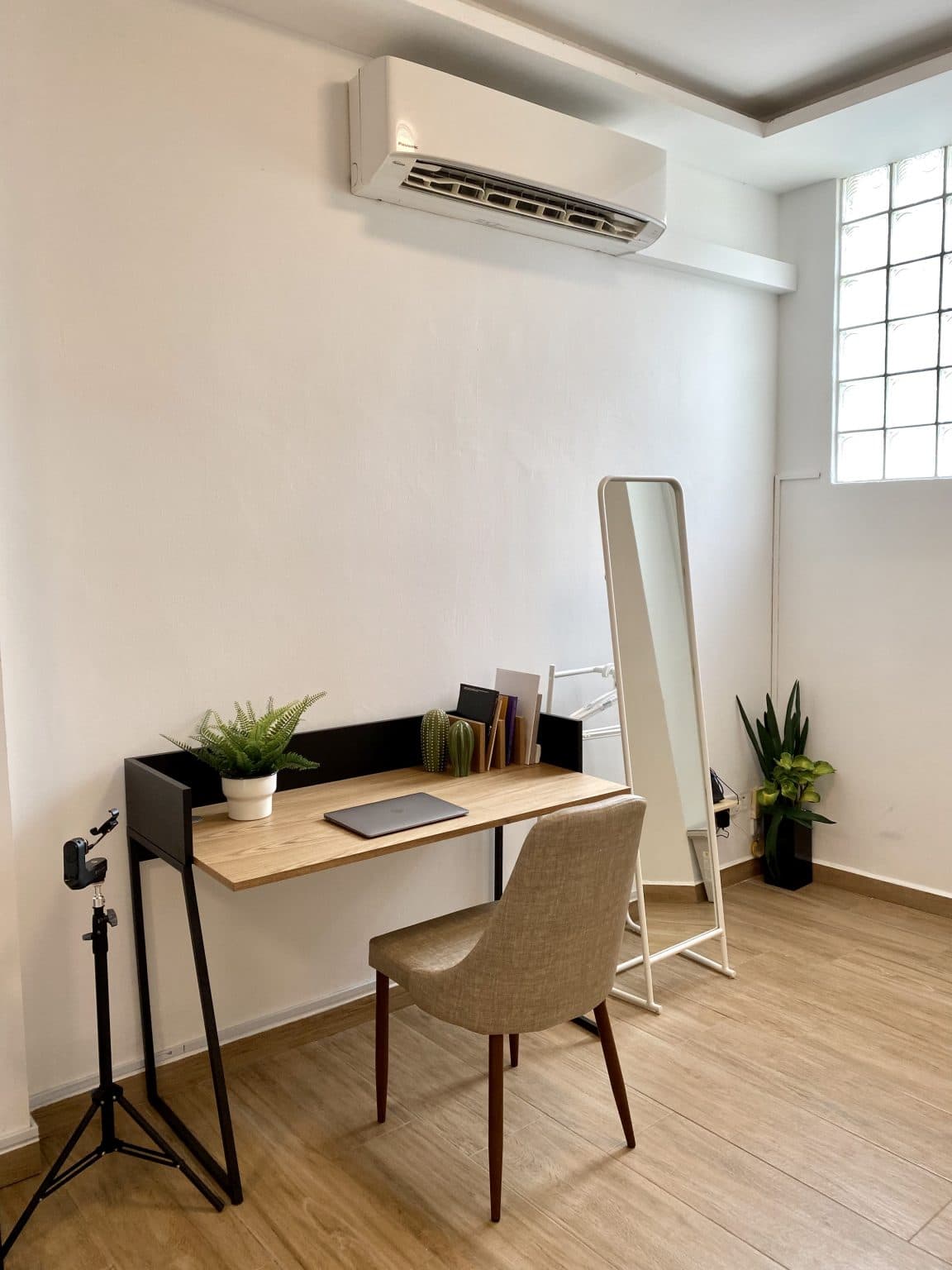 Ensuite at 11A MARIA AVENUE in D15, Singapore - Photo 2