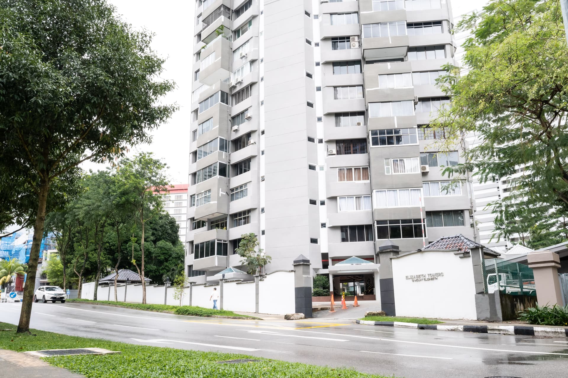 12 Mount Elizabeth, 23-01 Elizabeth Tower Singapore 228511 in D07, Singapore - Photo 3