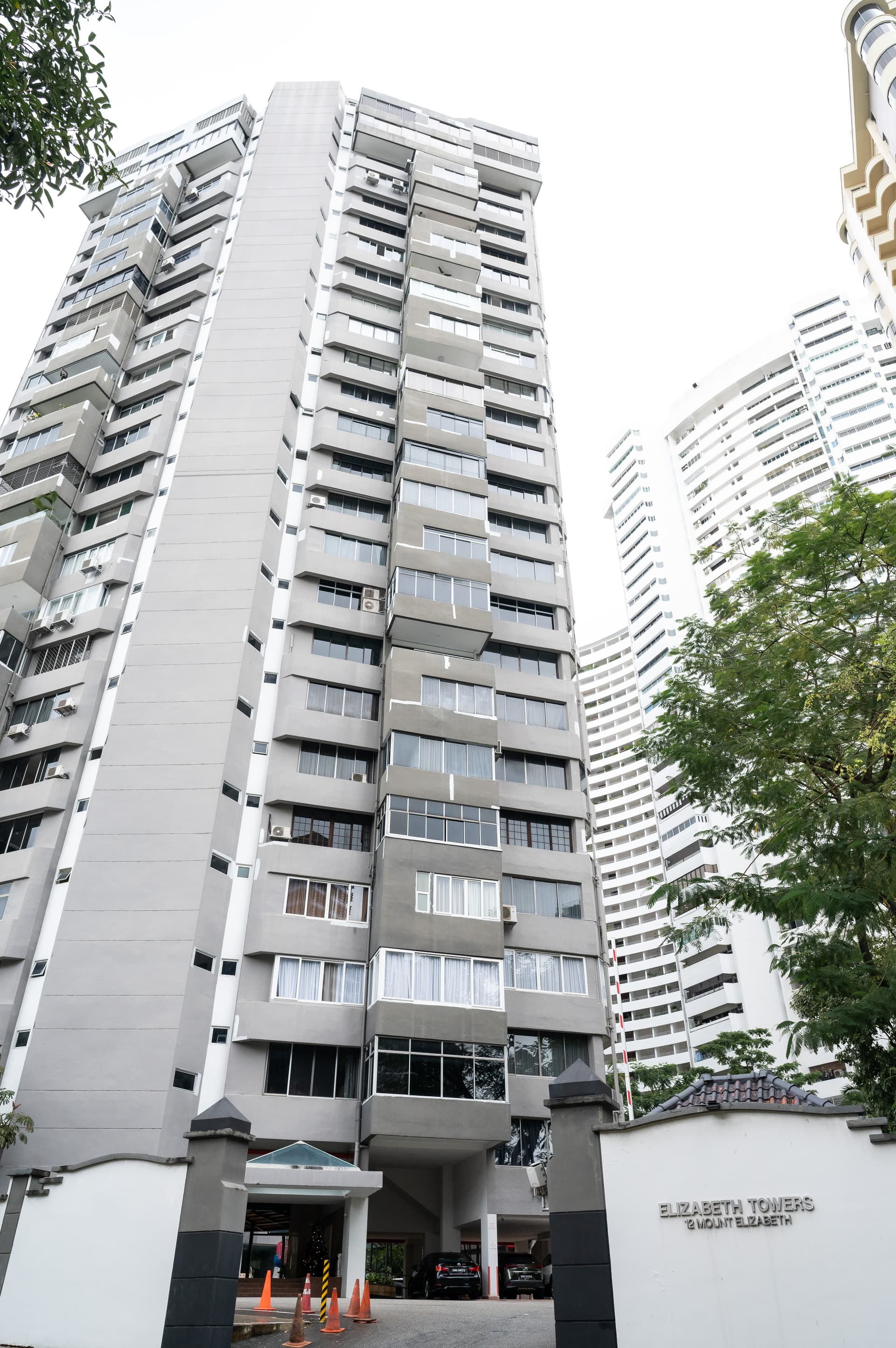 12 Mount Elizabeth, 23-01 Elizabeth Tower Singapore 228511 in D07, Singapore - Photo 4
