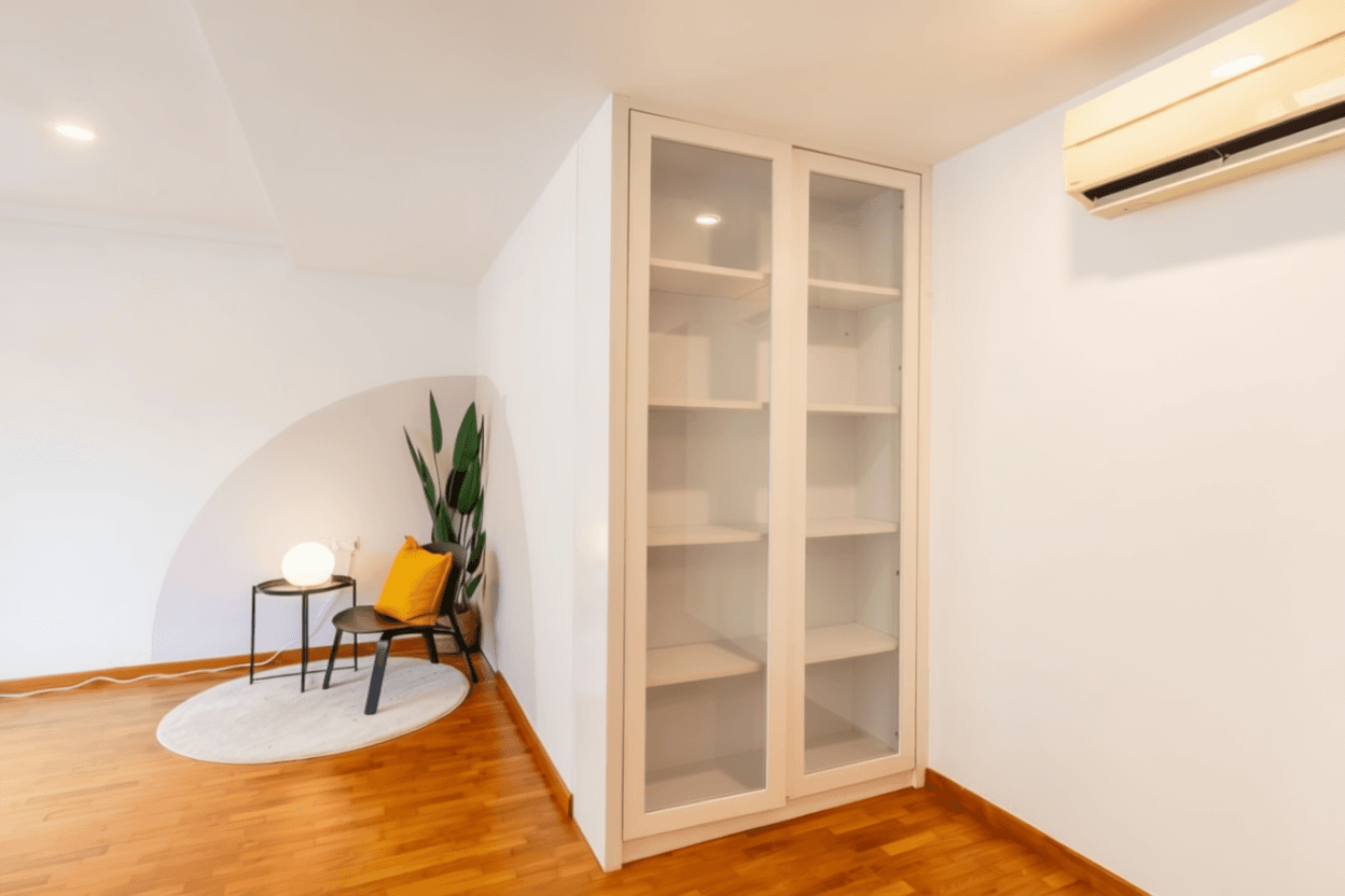 Ensuite at 12A Lorong Salleh in D14, Singapore - Photo 3