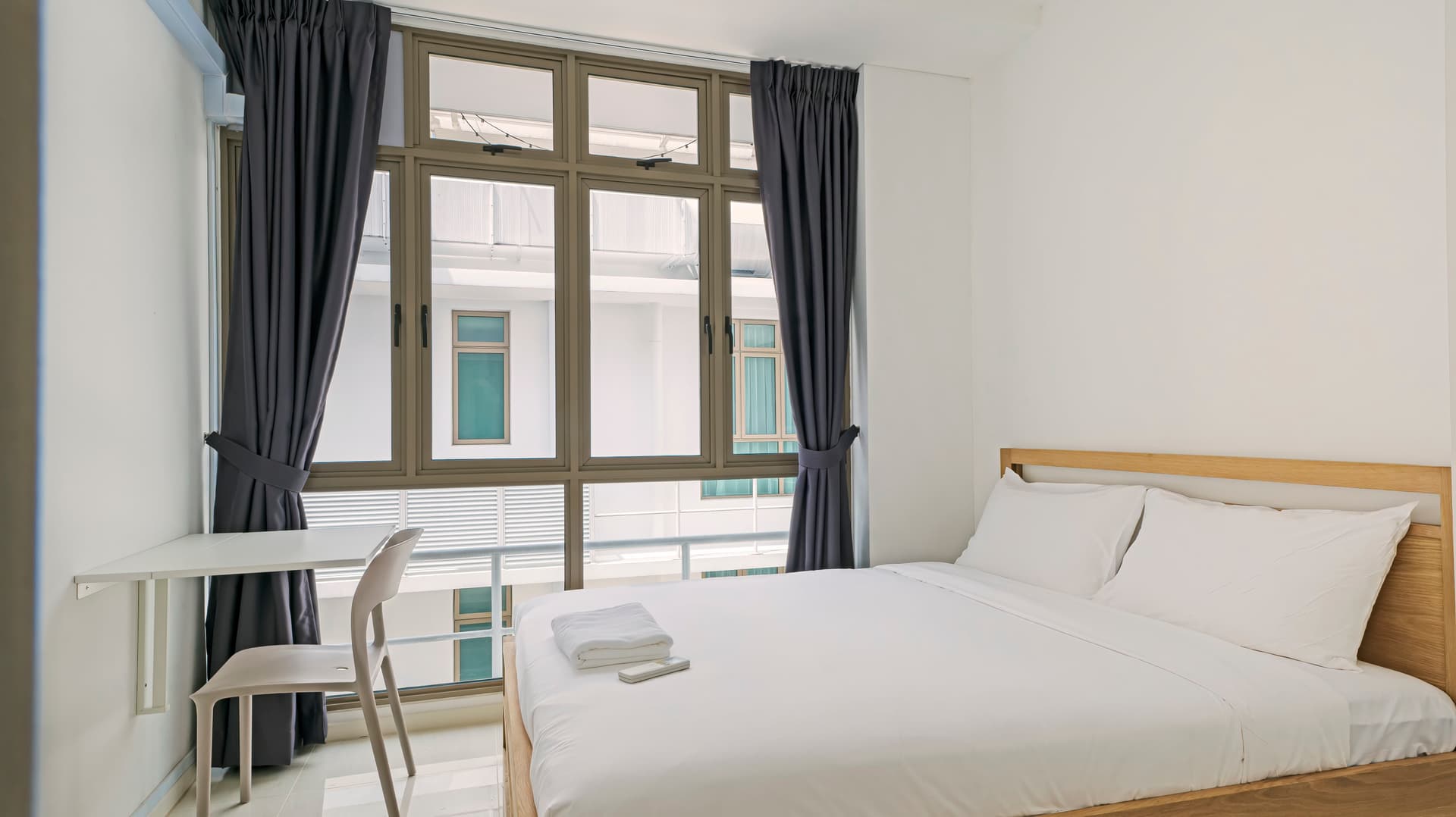 Ensuite at 16 Hamilton Road in D06, Singapore - Photo 2
