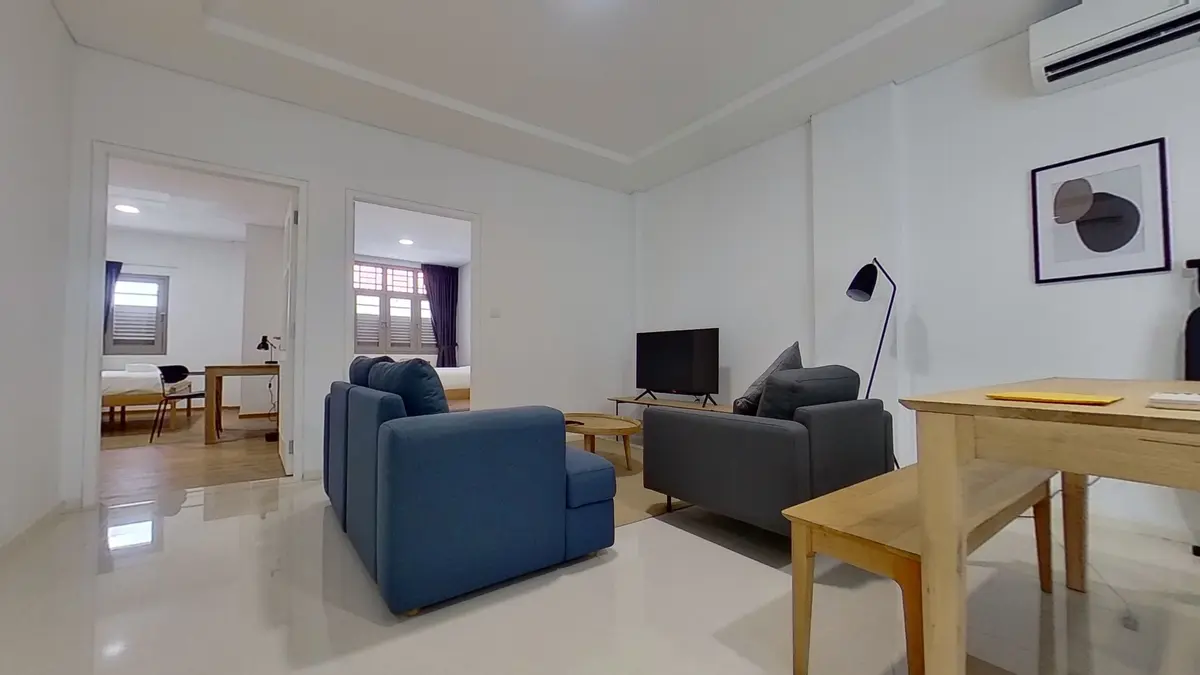 Master at 16 Hamilton Road in D06, Singapore - Photo 5