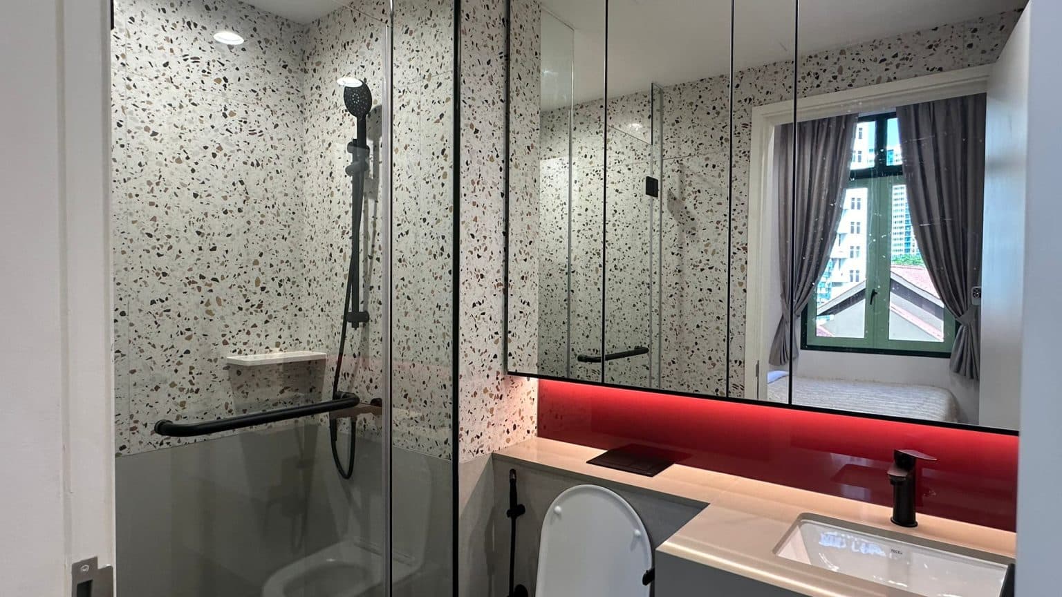 Ensuite at 161 LAVENDER STREET in D12, Singapore - Photo 4