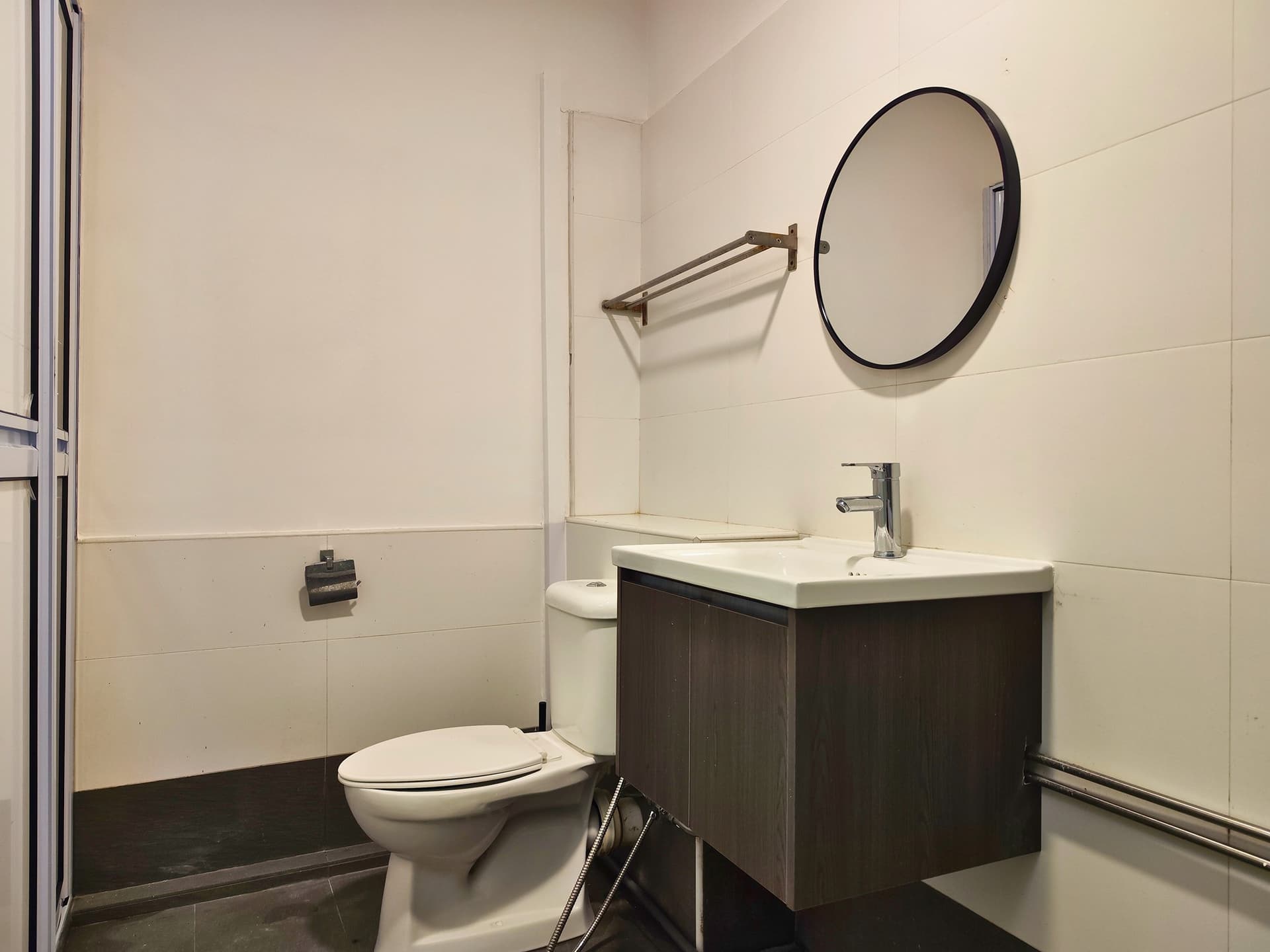 Ensuite at 17 Niven Rd - Photo 5