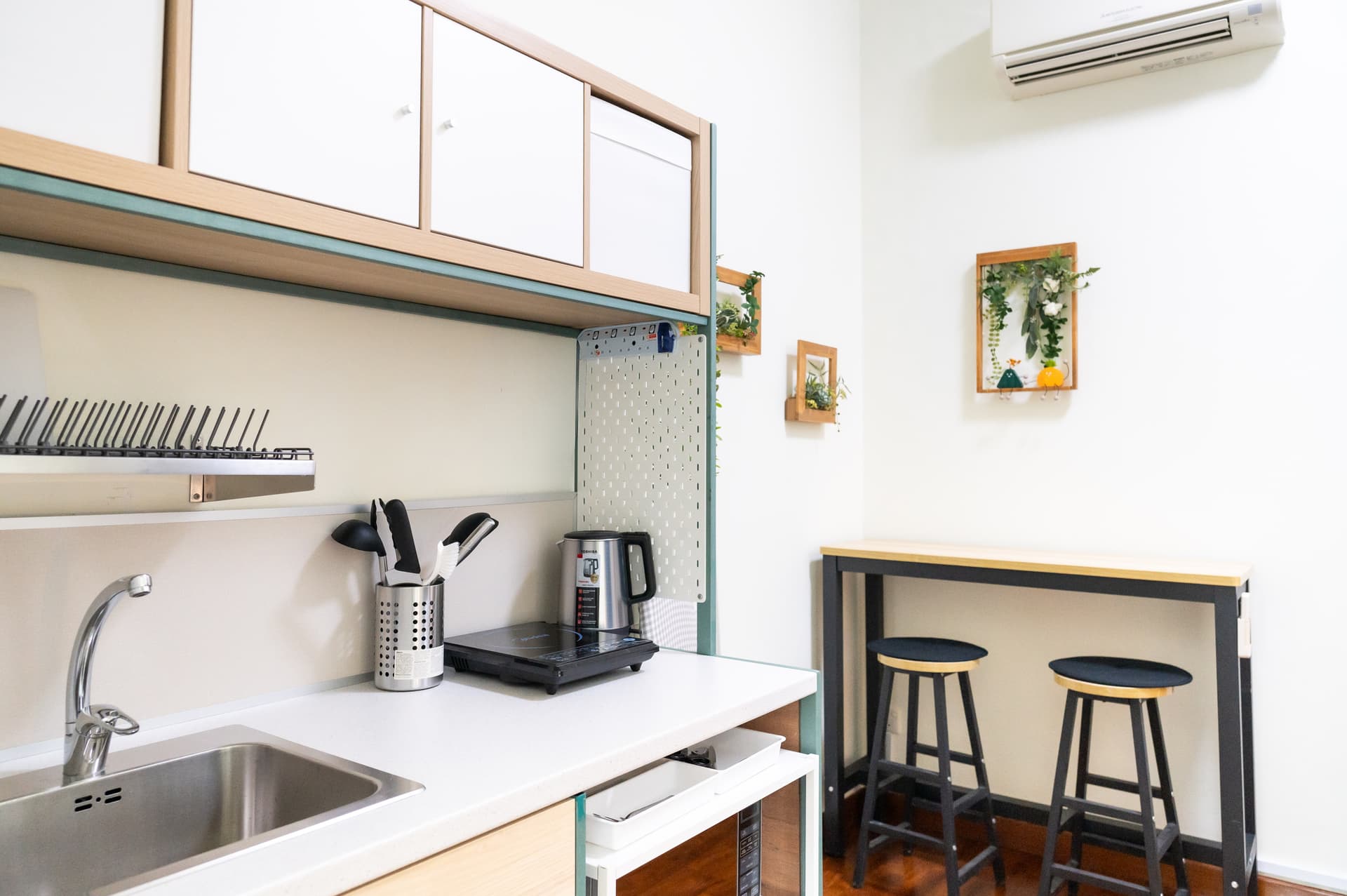 Studio at 171 Tanah Merah Kechil Avenue in D16, Singapore - Photo 3