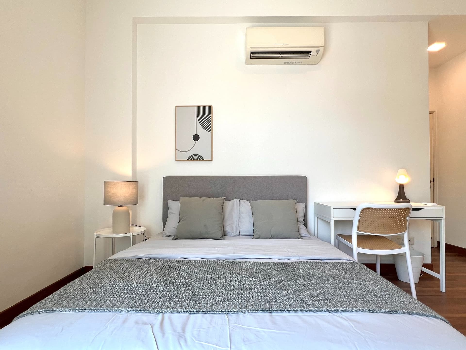 Ensuite at 19 Shelford Road in D11, Singapore - Photo 2