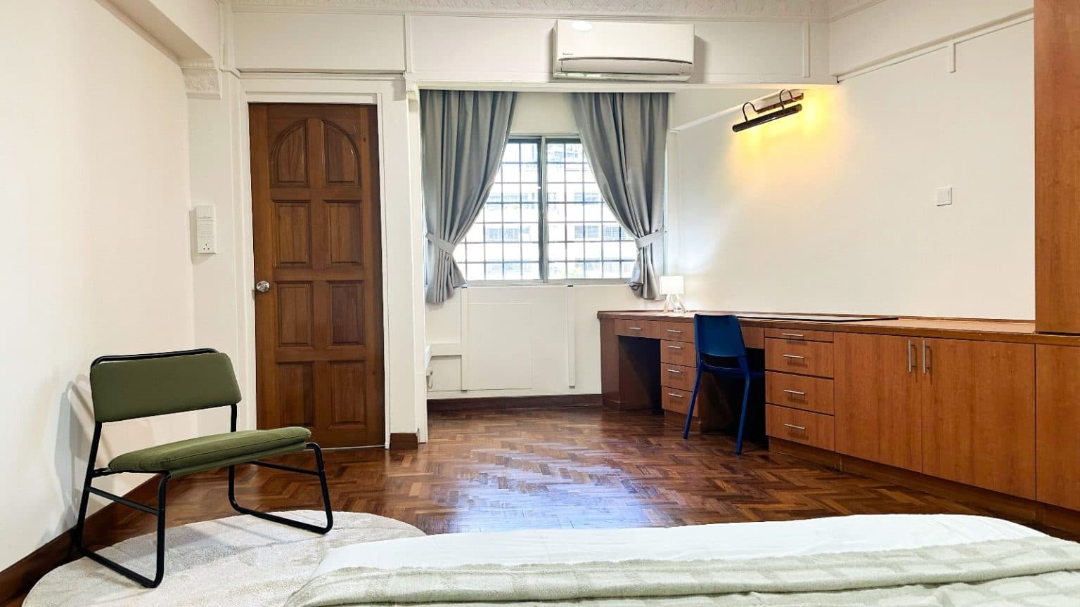 Ensuite at 2 PANDAN VALLEY in D21, Singapore - Photo 3