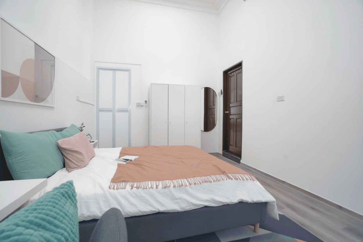 Ensuite at 22 Joo Chiat Terrace in D15, Singapore - Photo 2