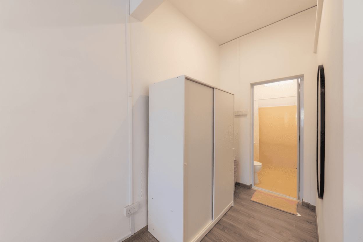 Ensuite at 22a Jalan Selamat in D14, Singapore - Photo 4