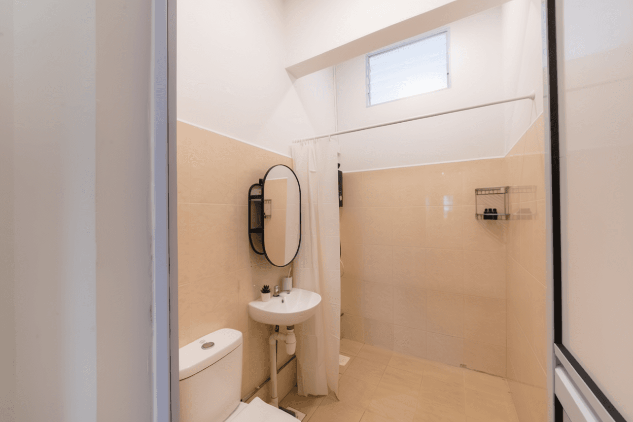 Ensuite at 22a Jalan Selamat in D14, Singapore - Photo 5