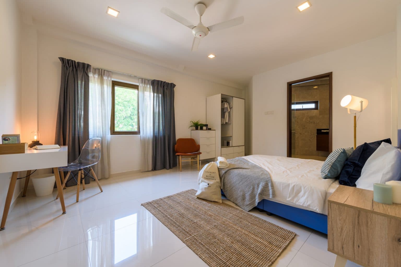 Ensuite at 24A SIXTH AVENUE in D10, Singapore - Photo 2