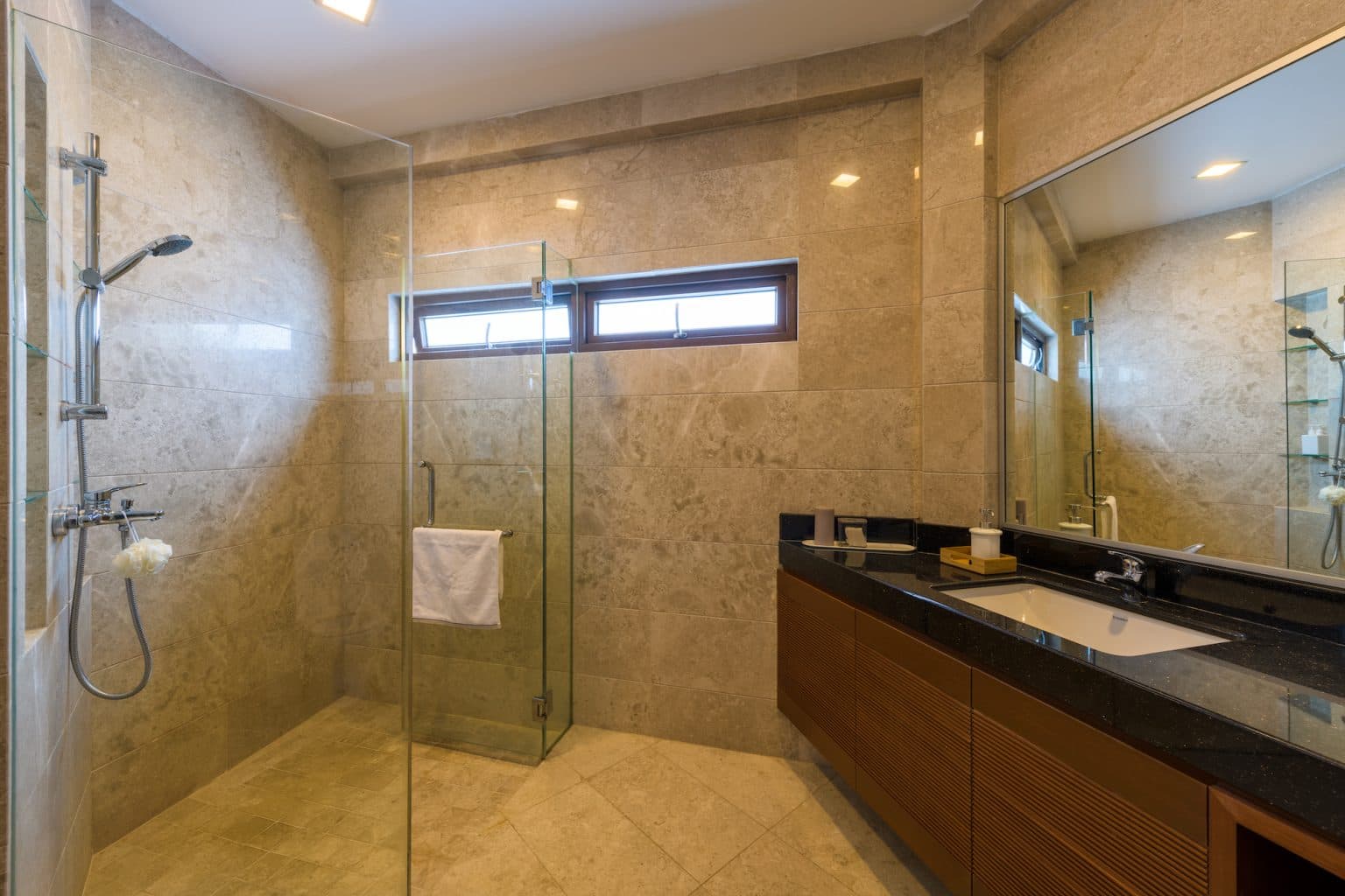 Ensuite at 24A SIXTH AVENUE in D10, Singapore - Photo 3