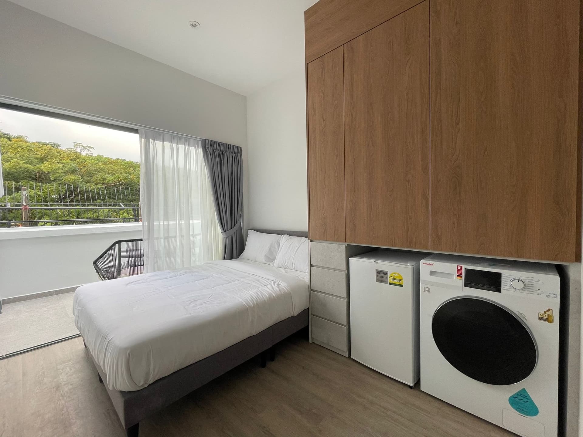 TAP Luxe at 257 OUTRAM