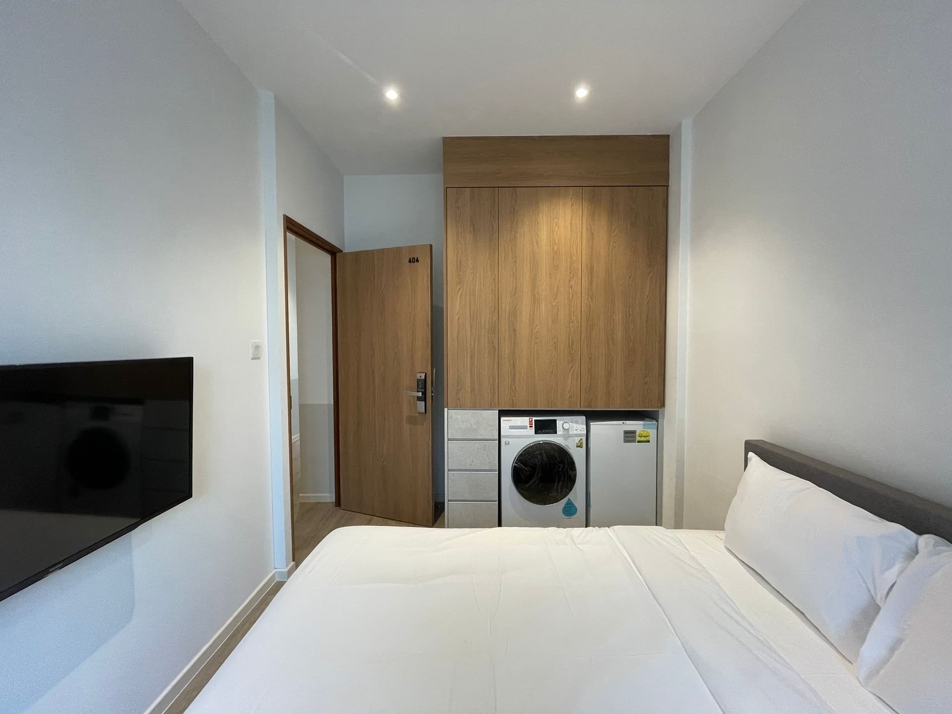 TAP Luxe at 257 OUTRAM