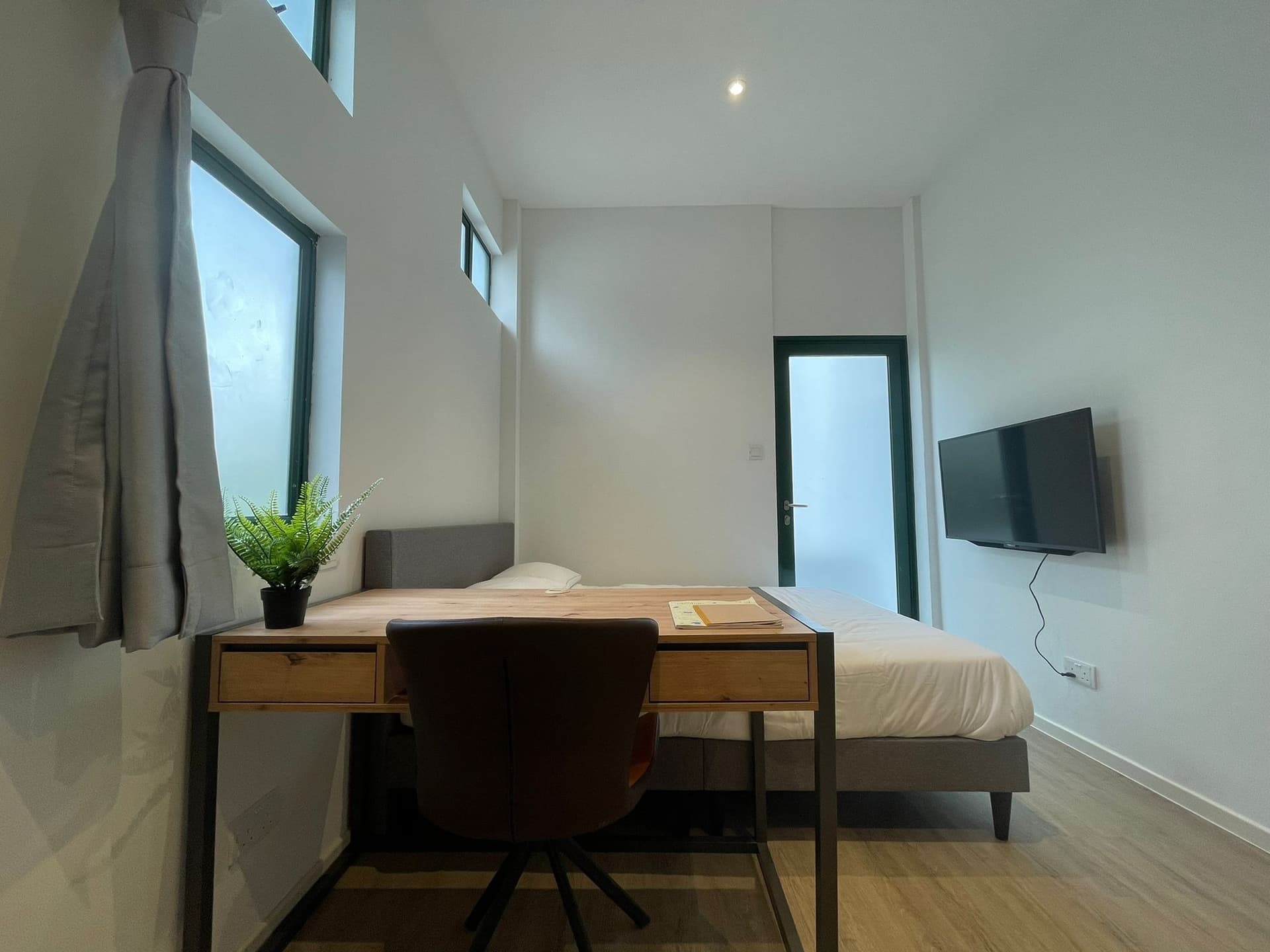 Ensuite at 257 OUTRAM in D03, Singapore - Photo 4
