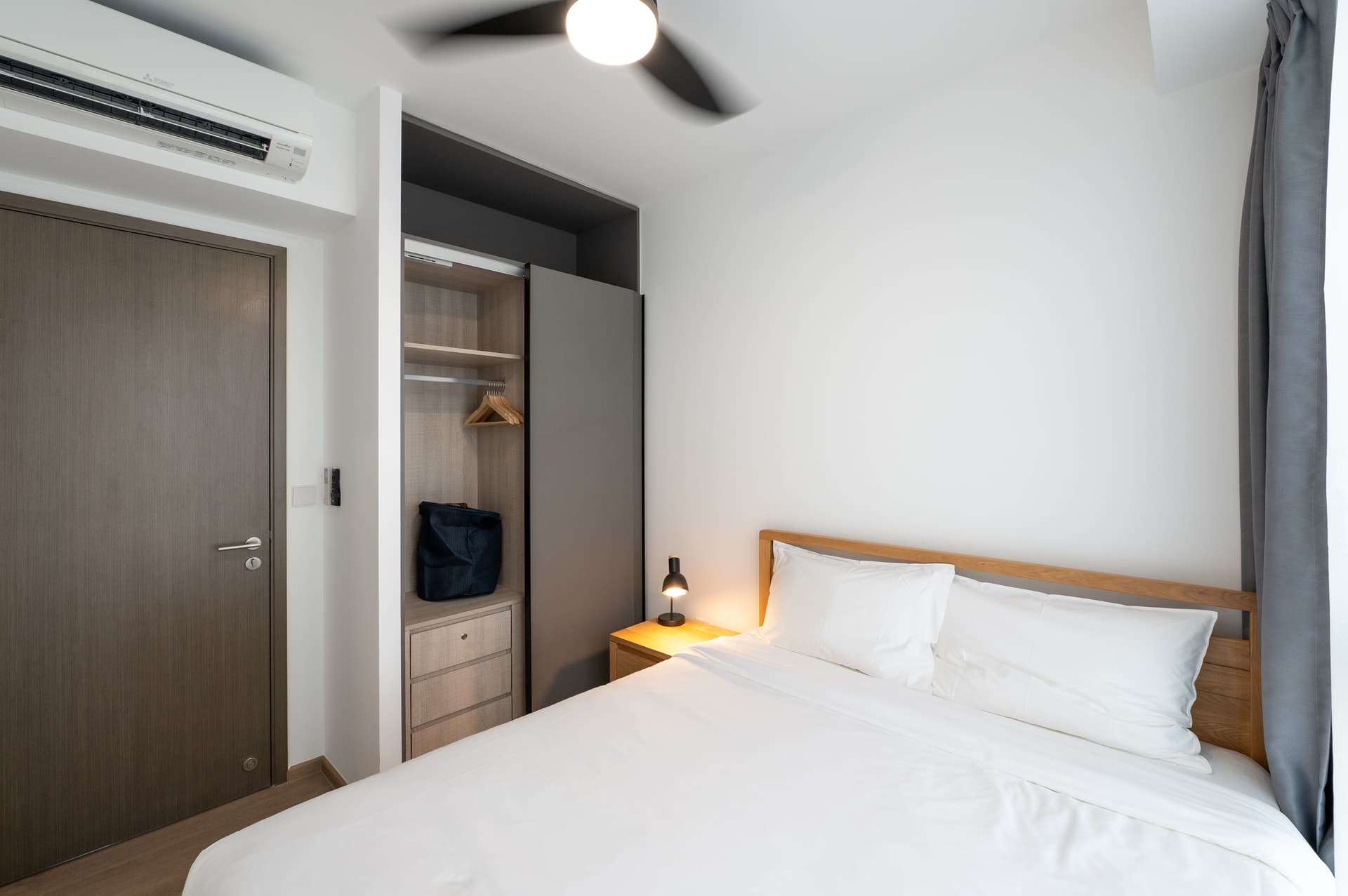 Ensuite at 26 AFFINITY AT SERANGOON in D19, Singapore - Photo 2