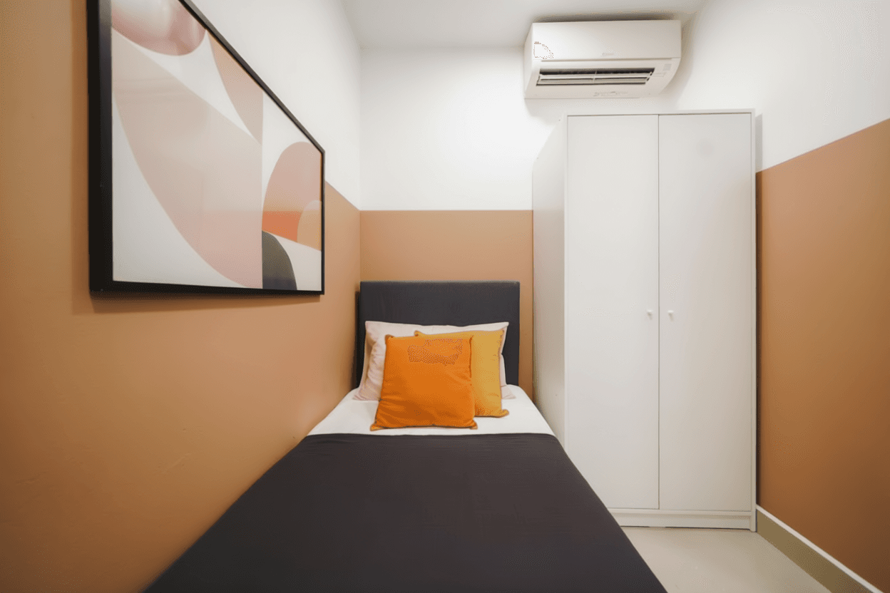 Common at 27 Casuarina Road in D20, Singapore