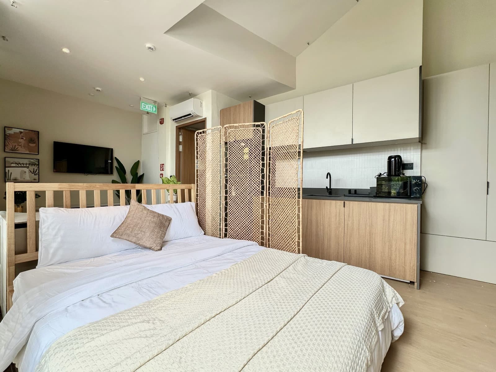 Studio at 272 EAST COAST in D15, Singapore - Photo 4